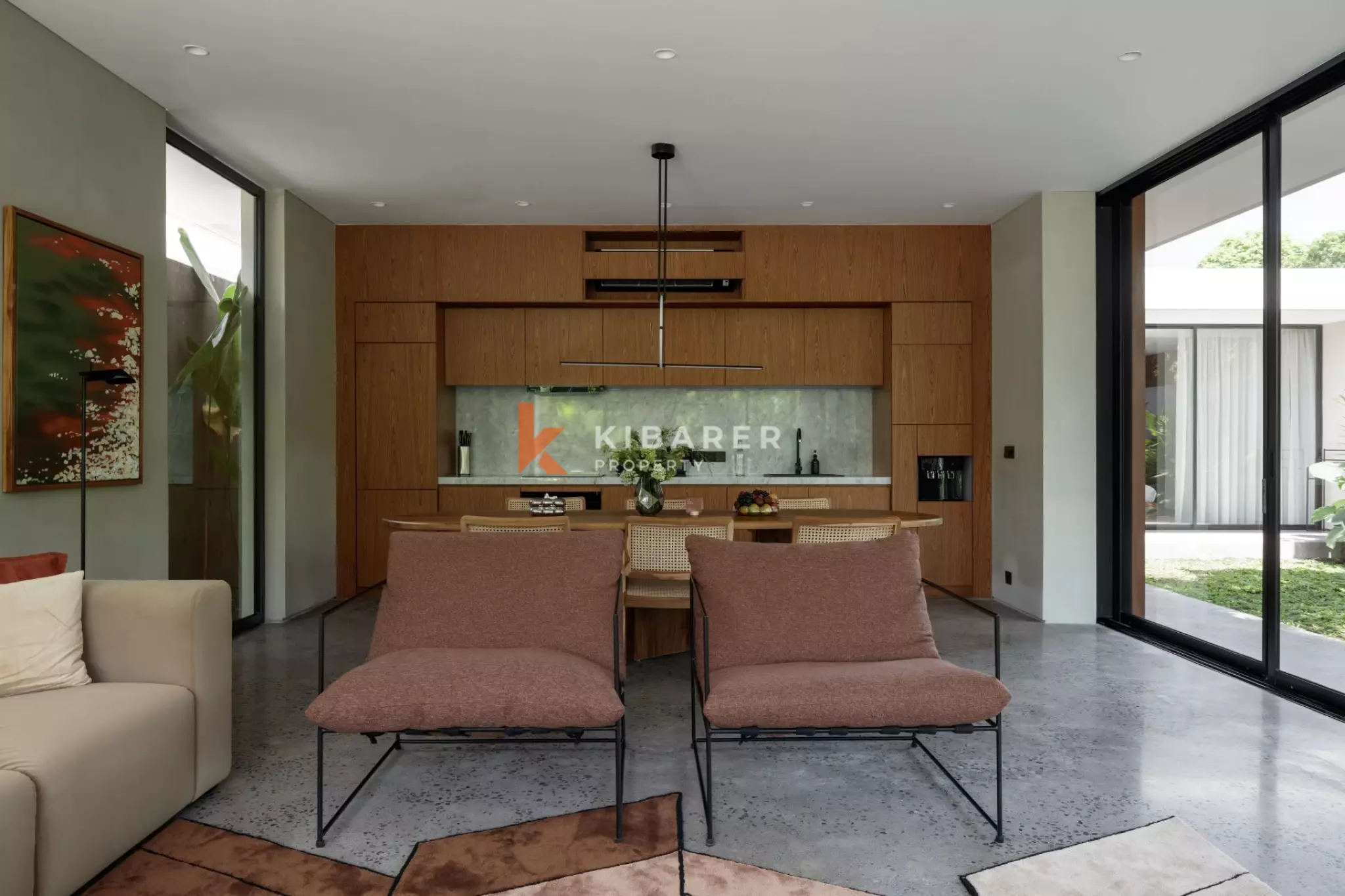 Villa Modern Dua Kamar Tidur di Canggu dengan Nuansa Ikonik LA Pertengahan Abad