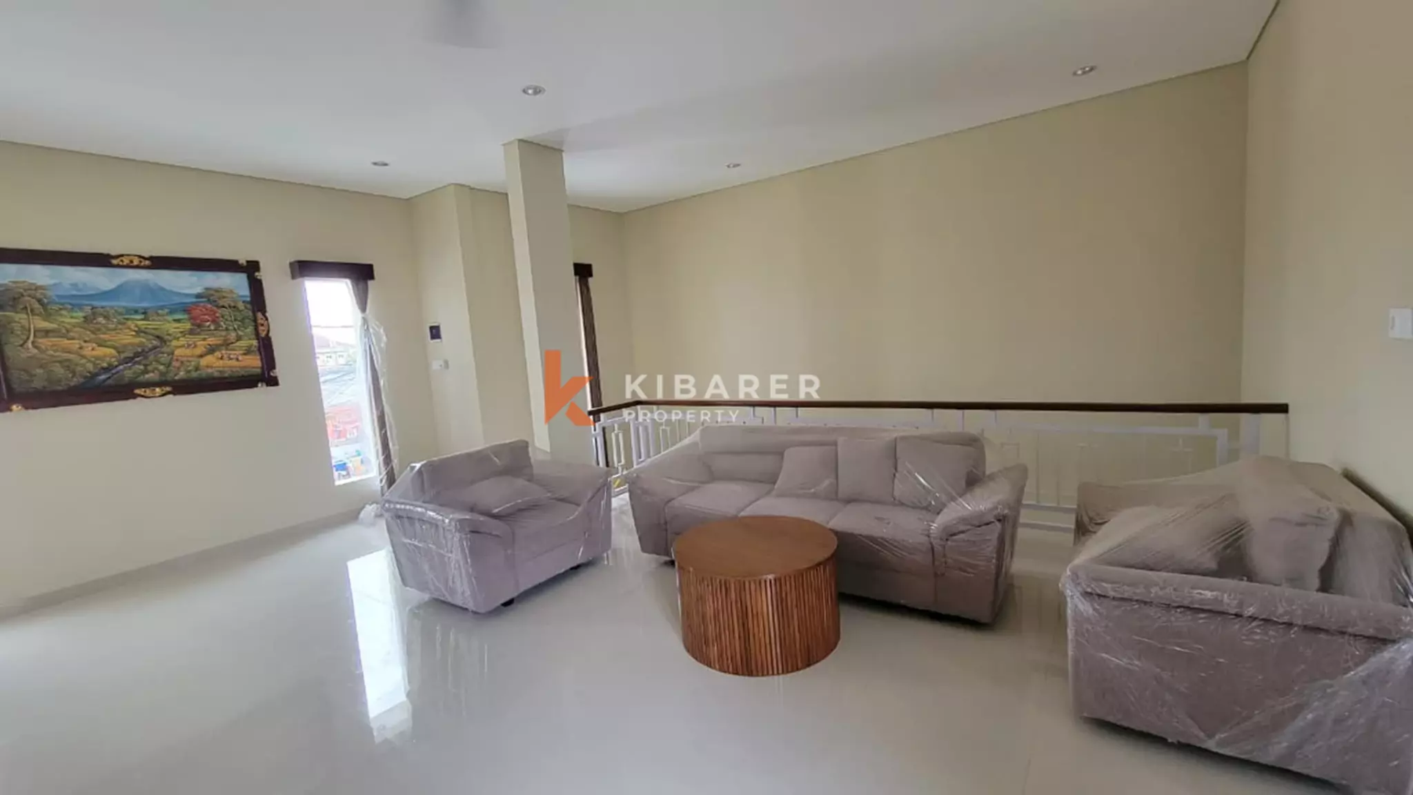 Vila Tropis Elegan dengan Tiga Kamar Tidur dan Kolam Renang Pribadi di Sanur