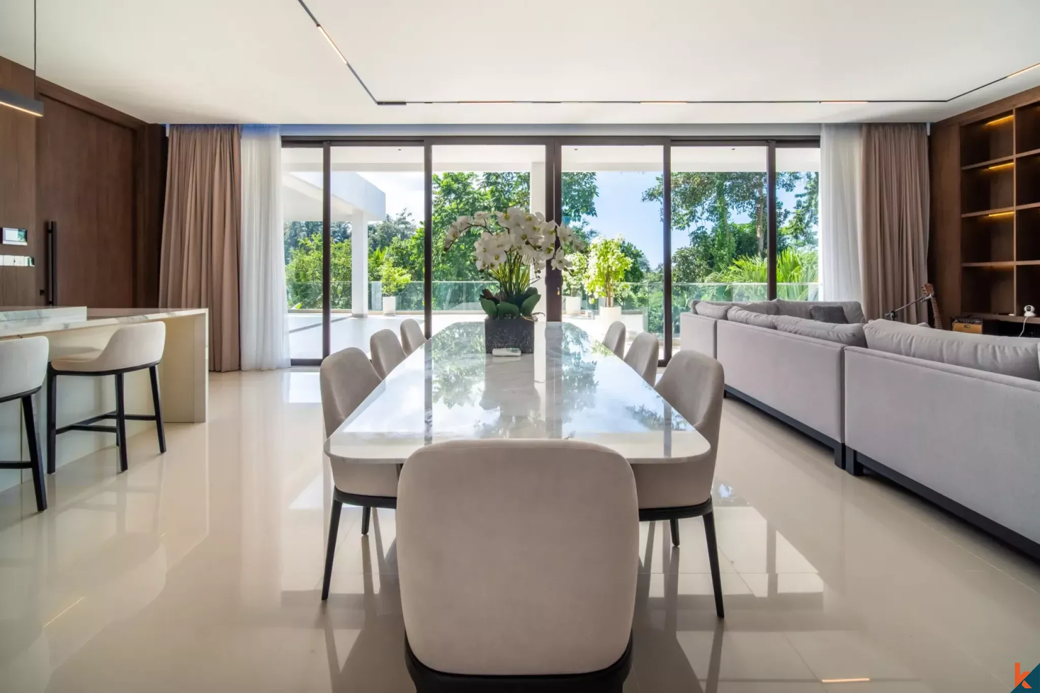 Modern Four Bedroom Jungle Villa for Lease in Ubud - Pejeng