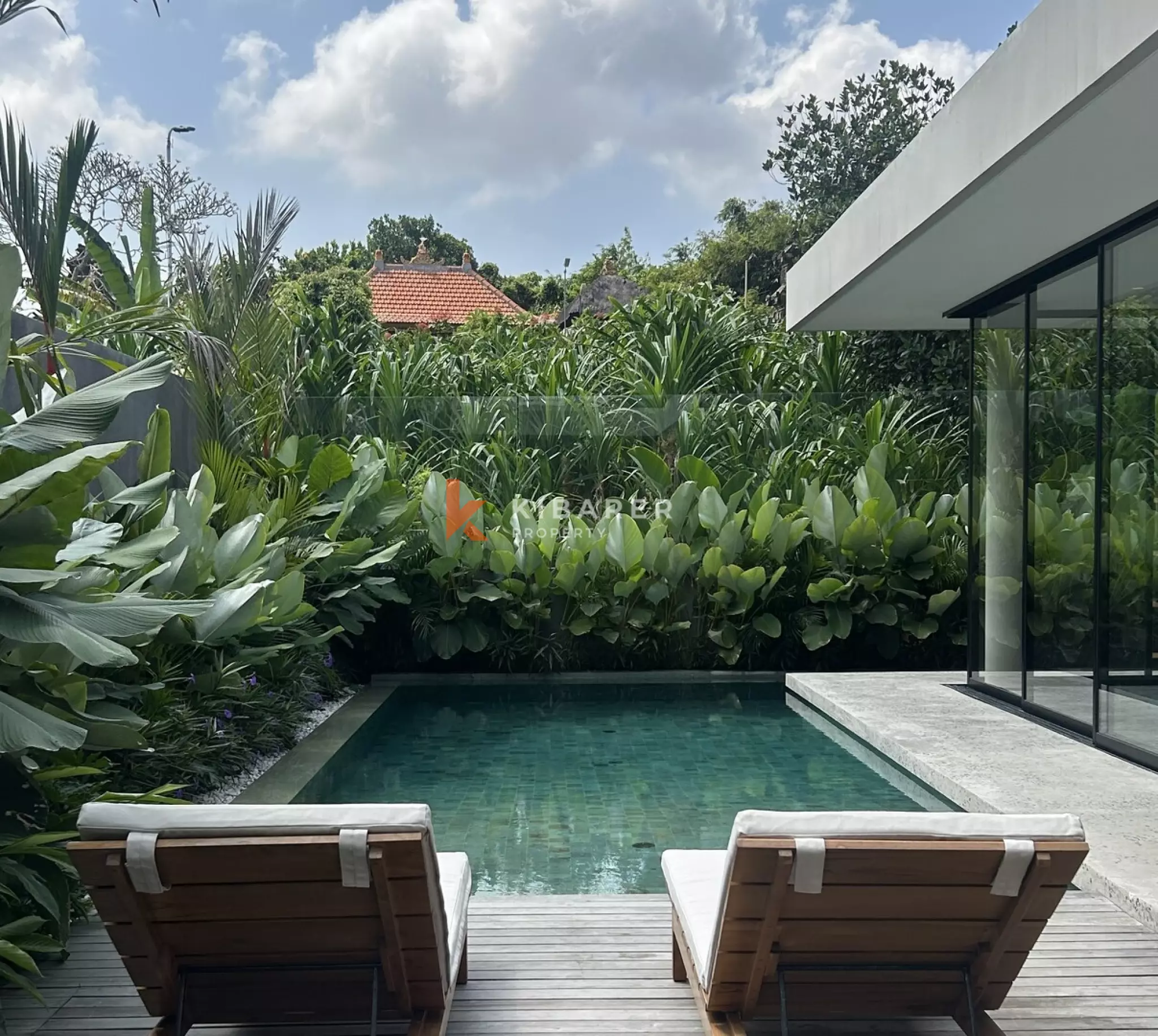 Contemporary Two Bedroom Mid-Century Haven in Vibrant Canggu
