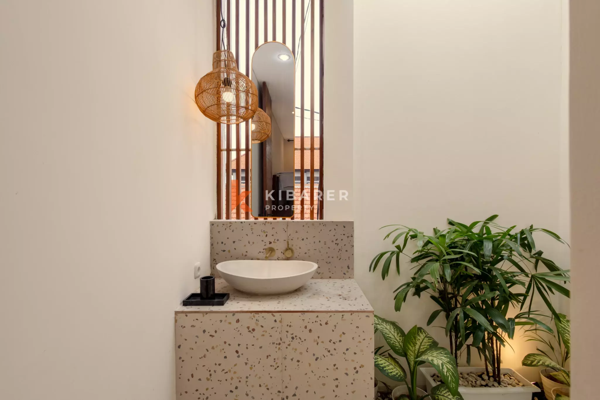 Boutique Three Bedroom Villa with Enclosed Living & Pool in Ungasan