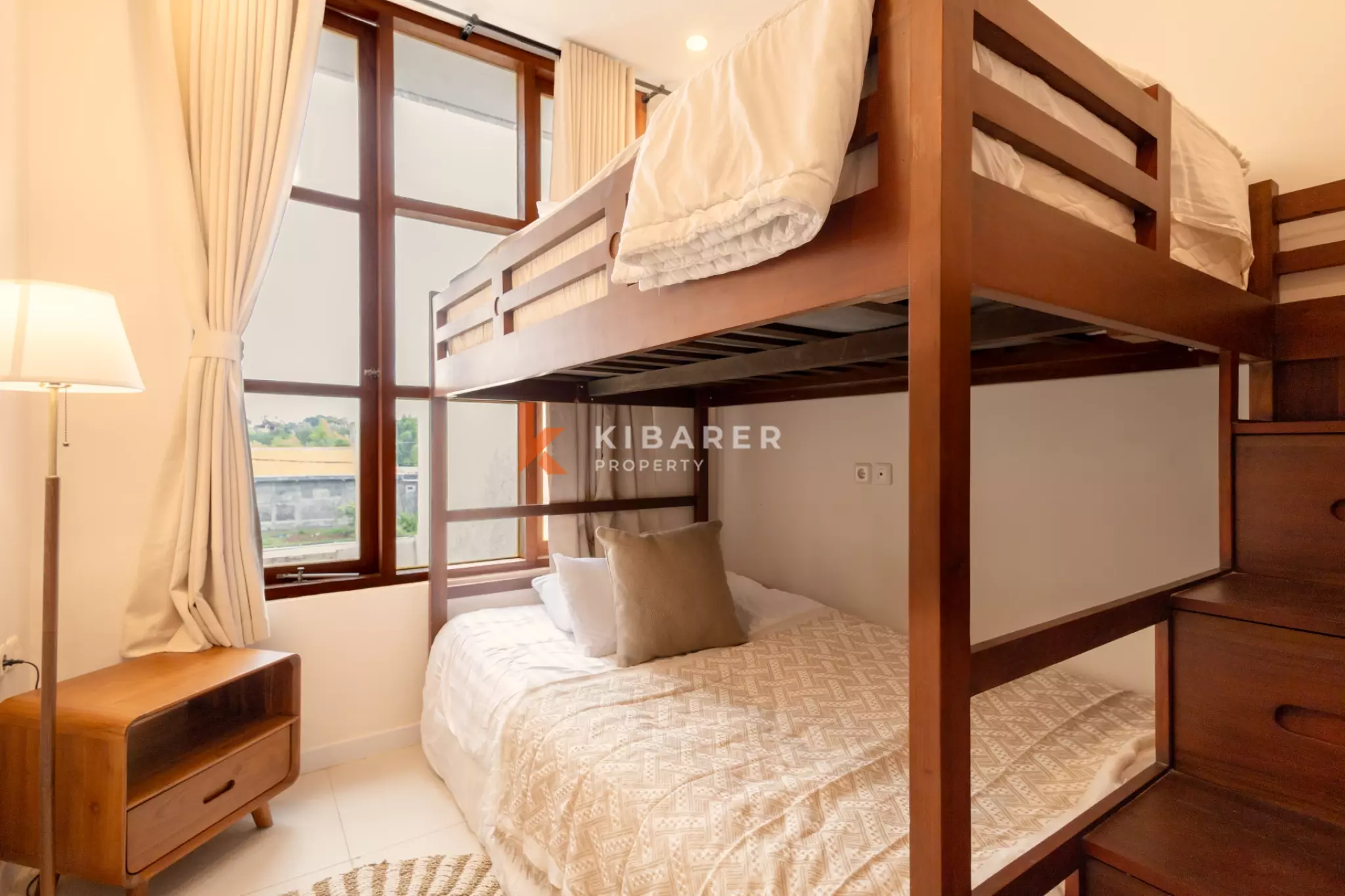 Boutique Three Bedroom Villa with Enclosed Living & Pool in Ungasan