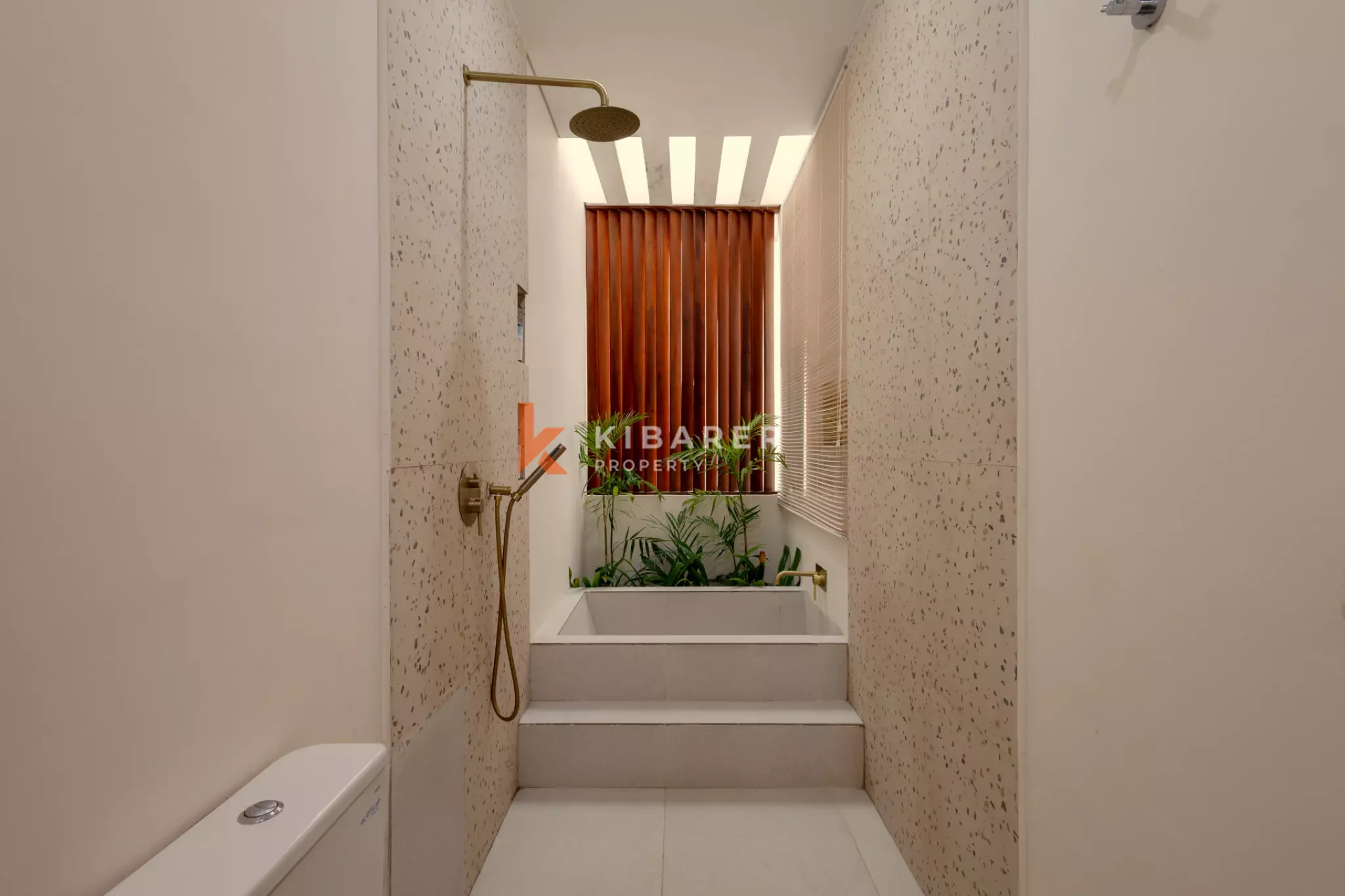 Boutique Three Bedroom Villa with Enclosed Living & Pool in Ungasan