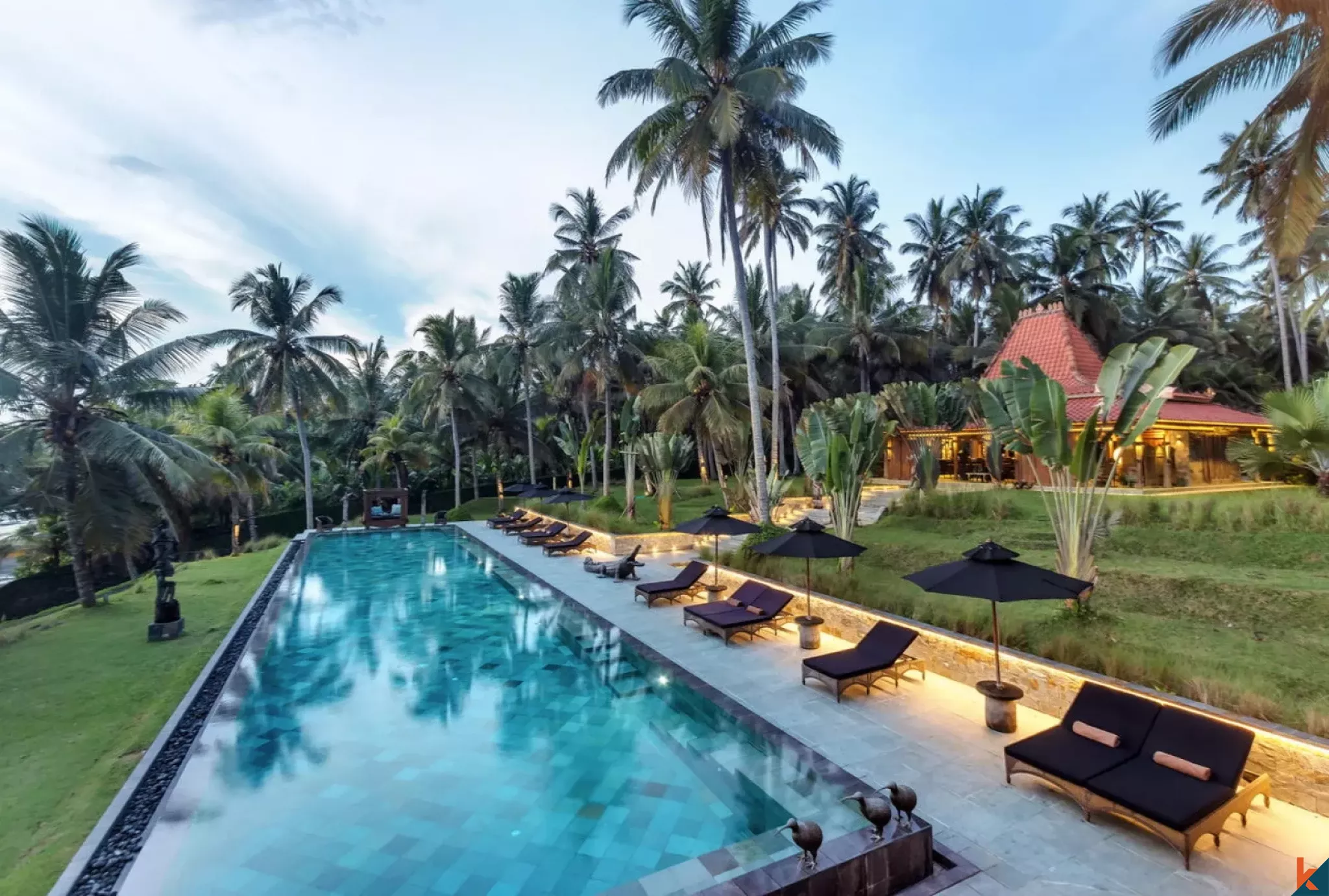 Amazing Spacious Beachfront Freehold Villa for Sale in Jembrana