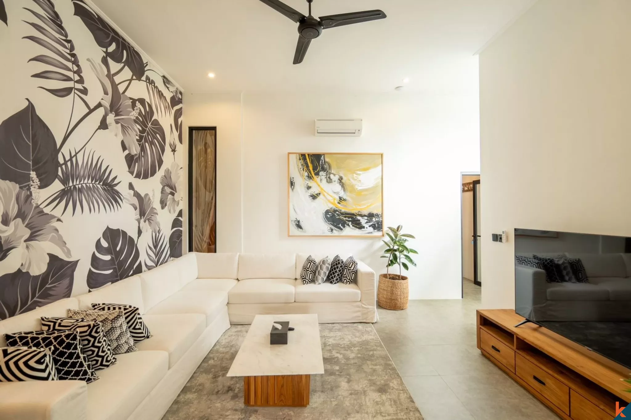 Oasis Vila Tropis Modern 3 Kamar Tidur di Tumbak Bayuh