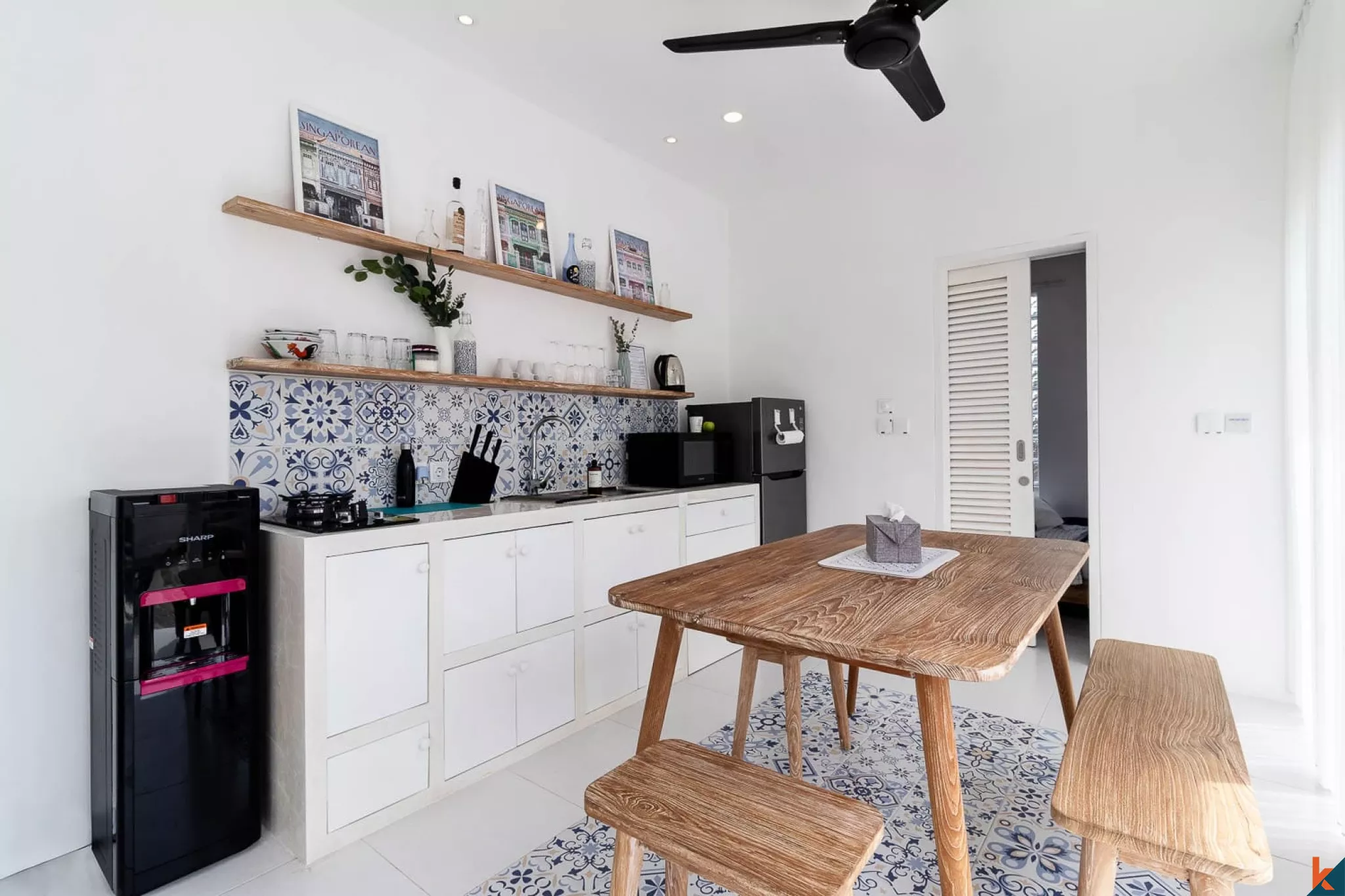 Vila 1 Kamar Tidur dengan Kolam Renang Pribadi di Pererenan yang Tenang