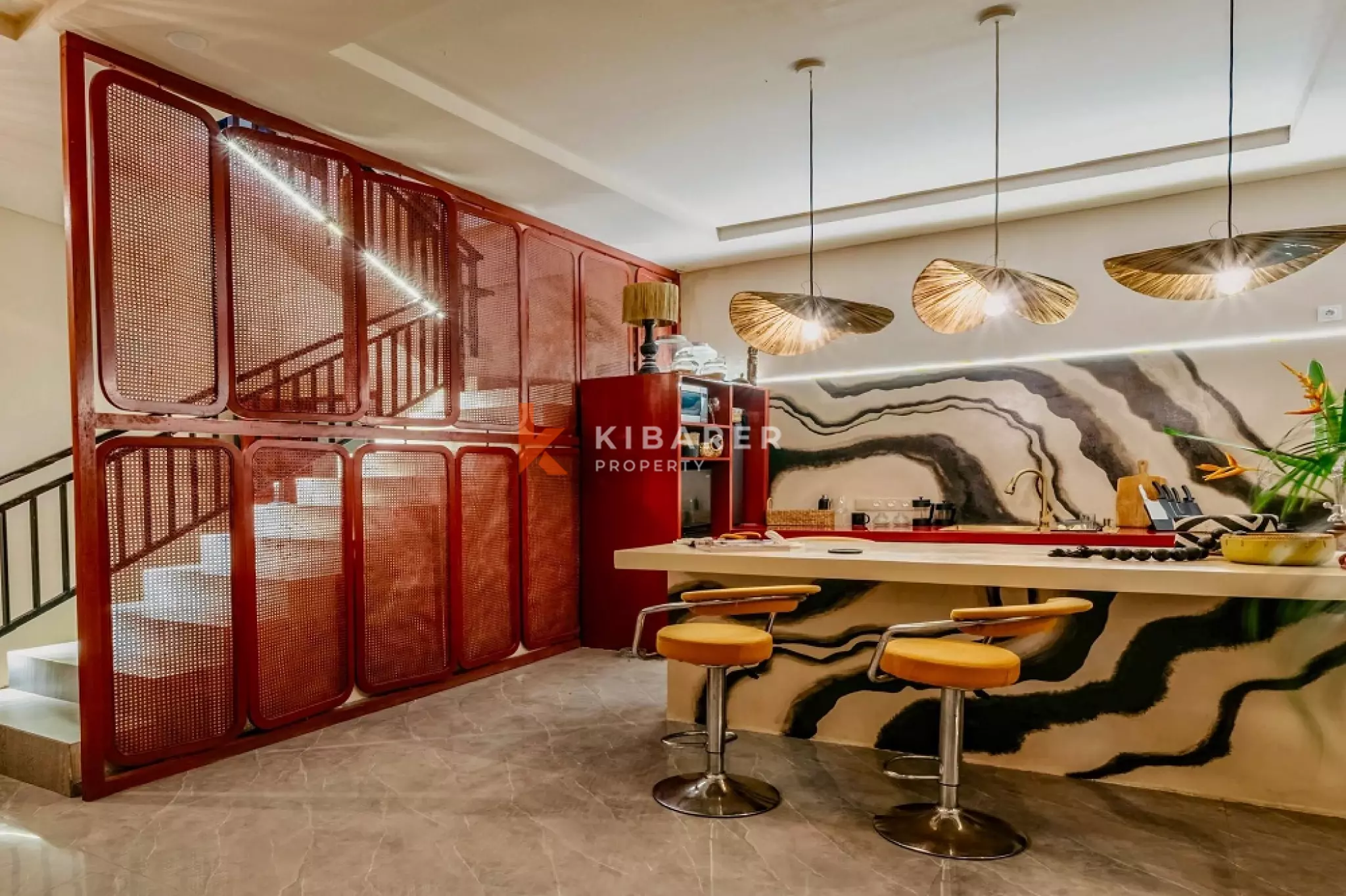 Boutique Art Four-Bedrooms Villa with 180° Rice Field Views in Cemagi