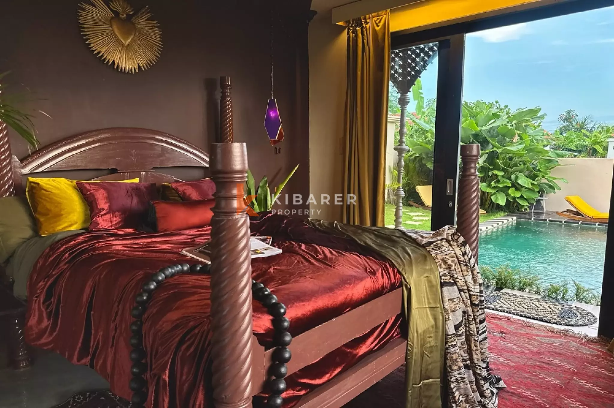 Boutique Art Four-Bedrooms Villa with 180° Rice Field Views in Cemagi