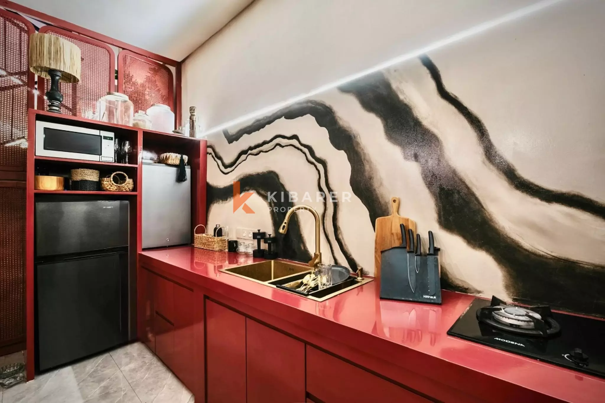 Boutique Art Four-Bedrooms Villa with 180° Rice Field Views in Cemagi