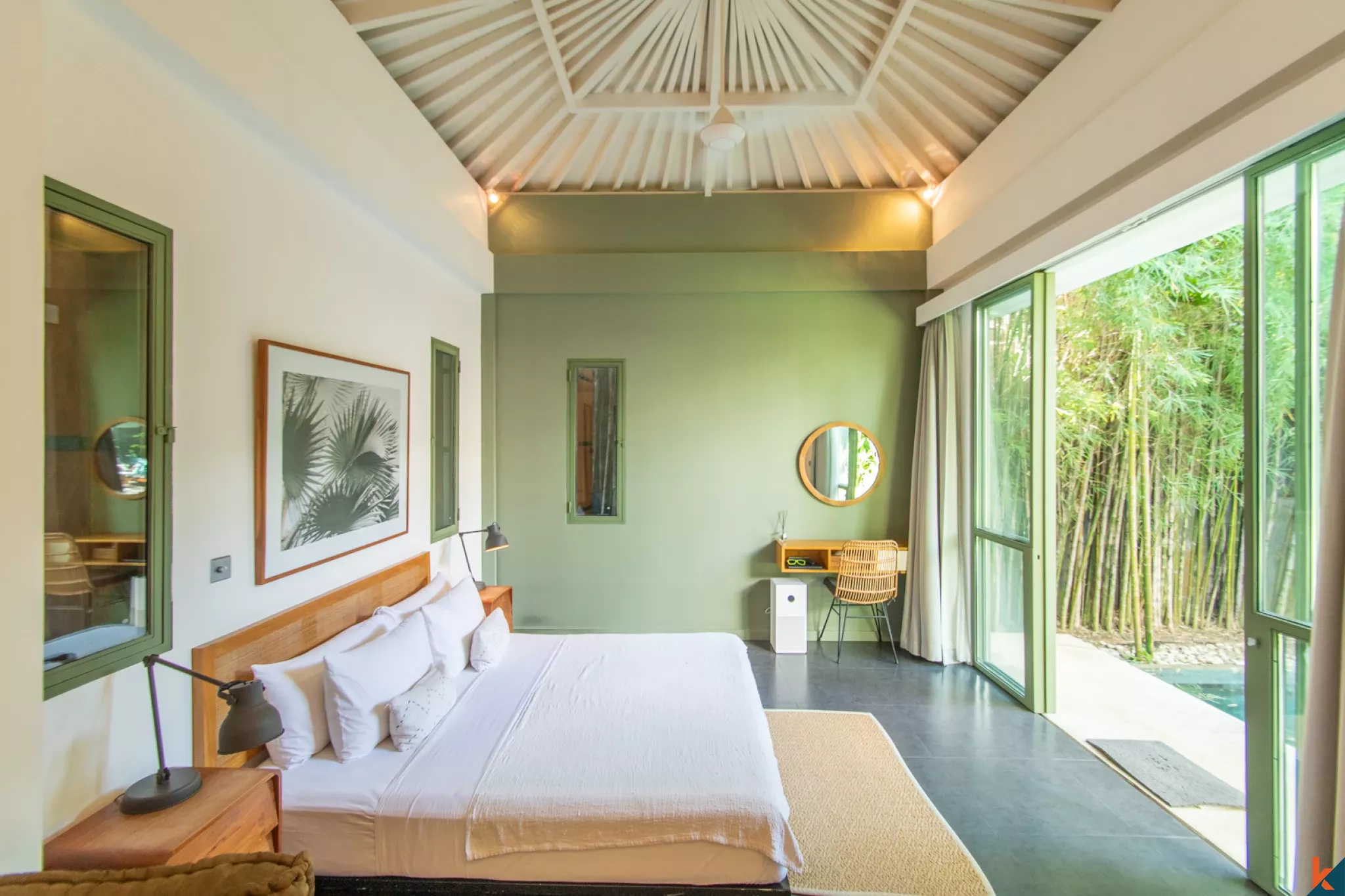 Stylish four bedroom freehold property for sale in Tumbak Bayuh