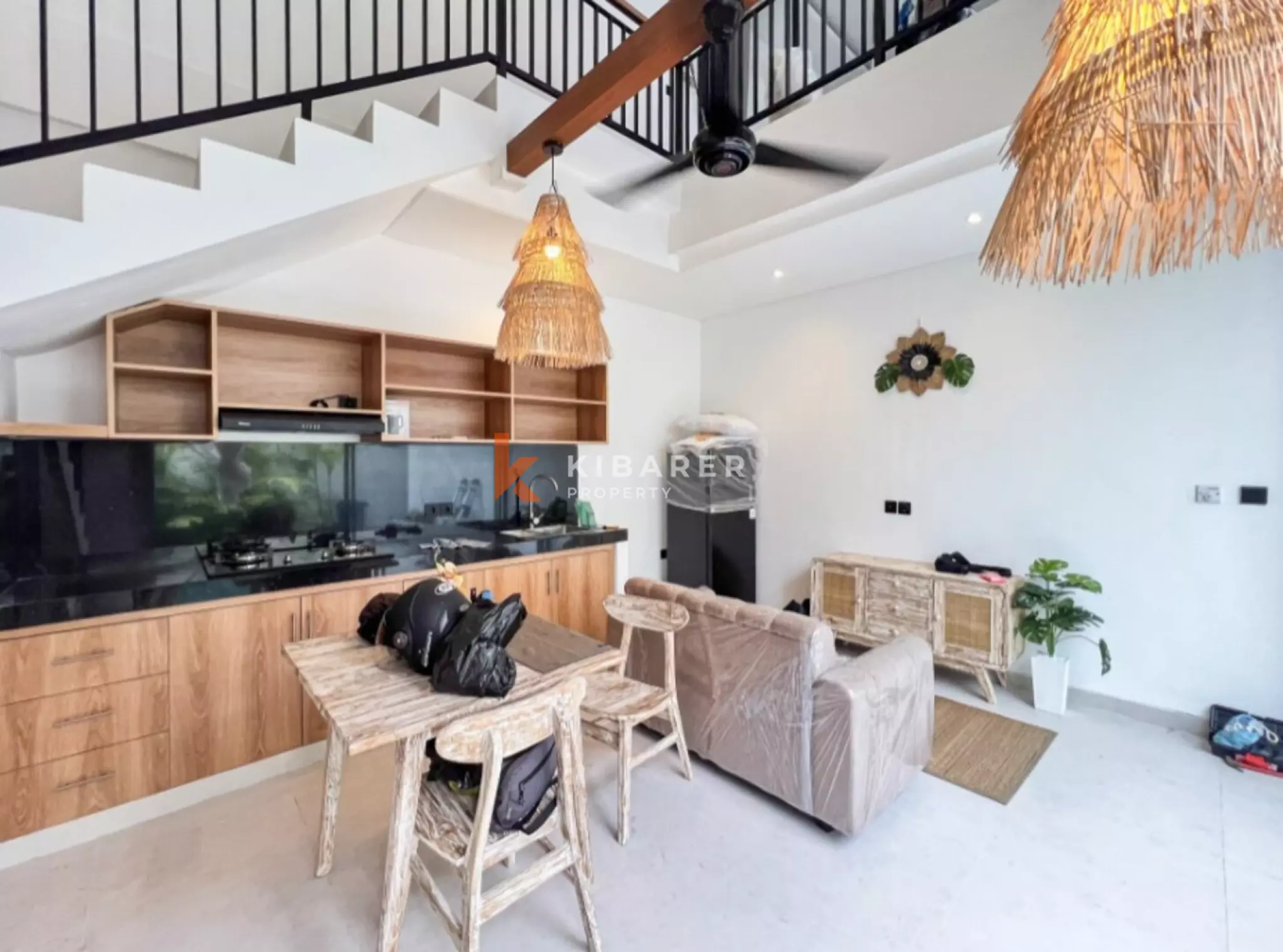 Sleek Two Bedroom Minimalist Villa Steps from Pererenan Beach