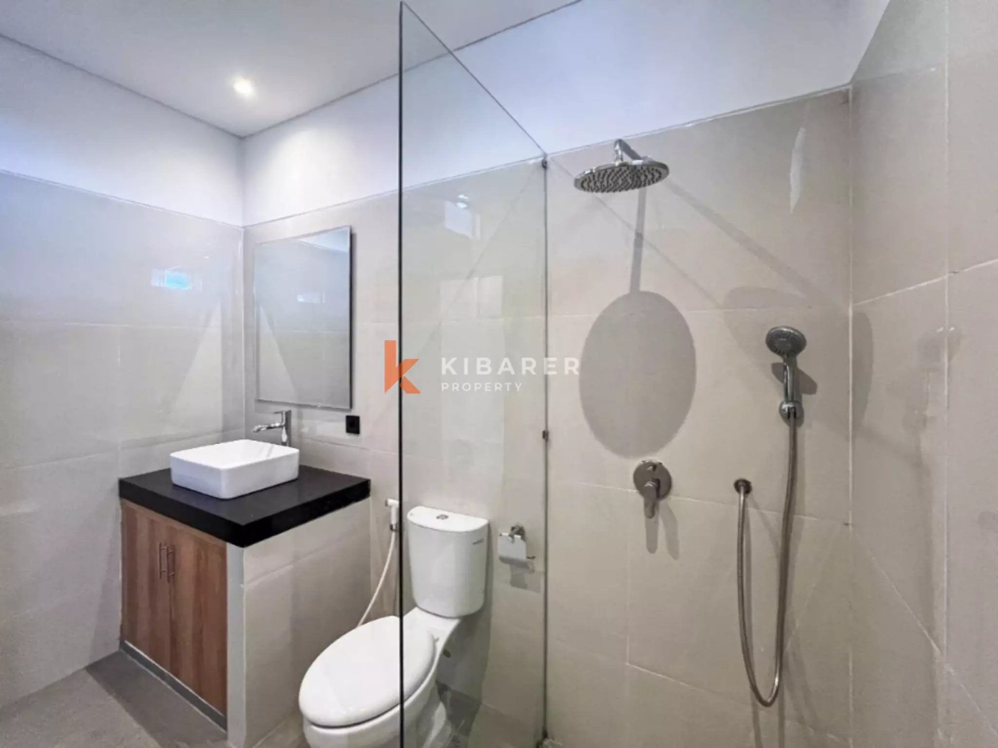 Sleek Two Bedroom Minimalist Villa Steps from Pererenan Beach