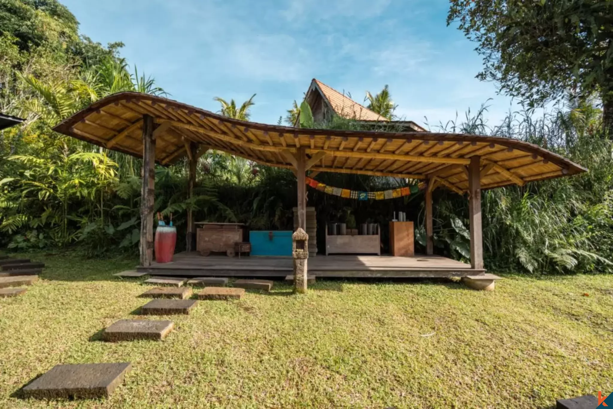 Resort Butik Menakjubkan Dijual di Baturiti