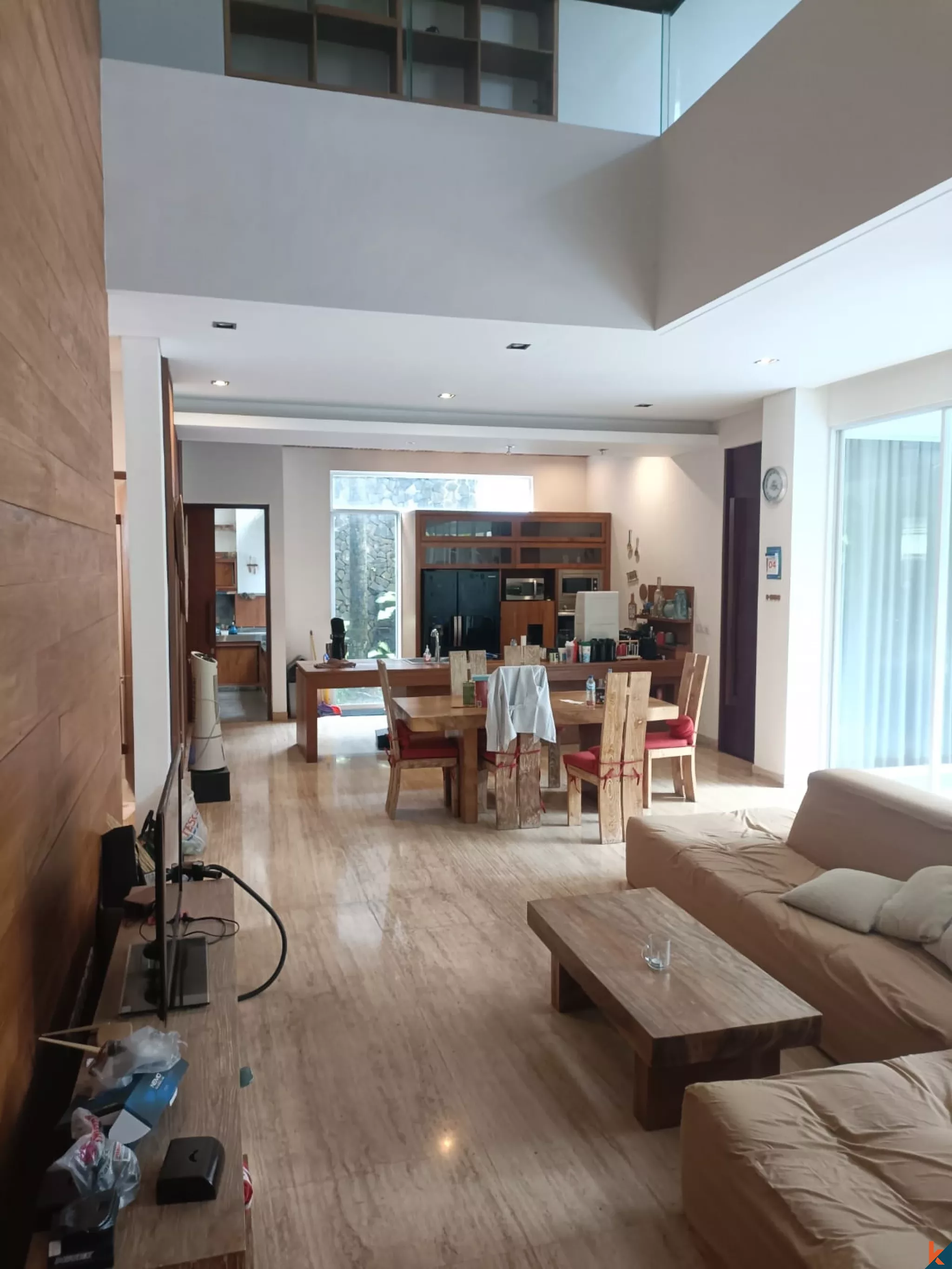 Villa 3KT Modern + Ruang Kantor di Kerobokan