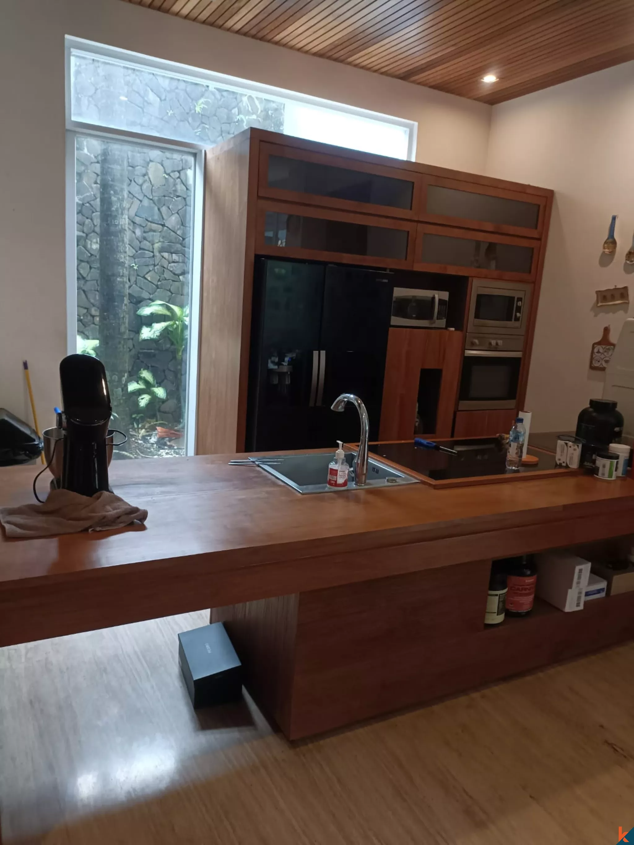 Villa 3KT Modern + Ruang Kantor di Kerobokan