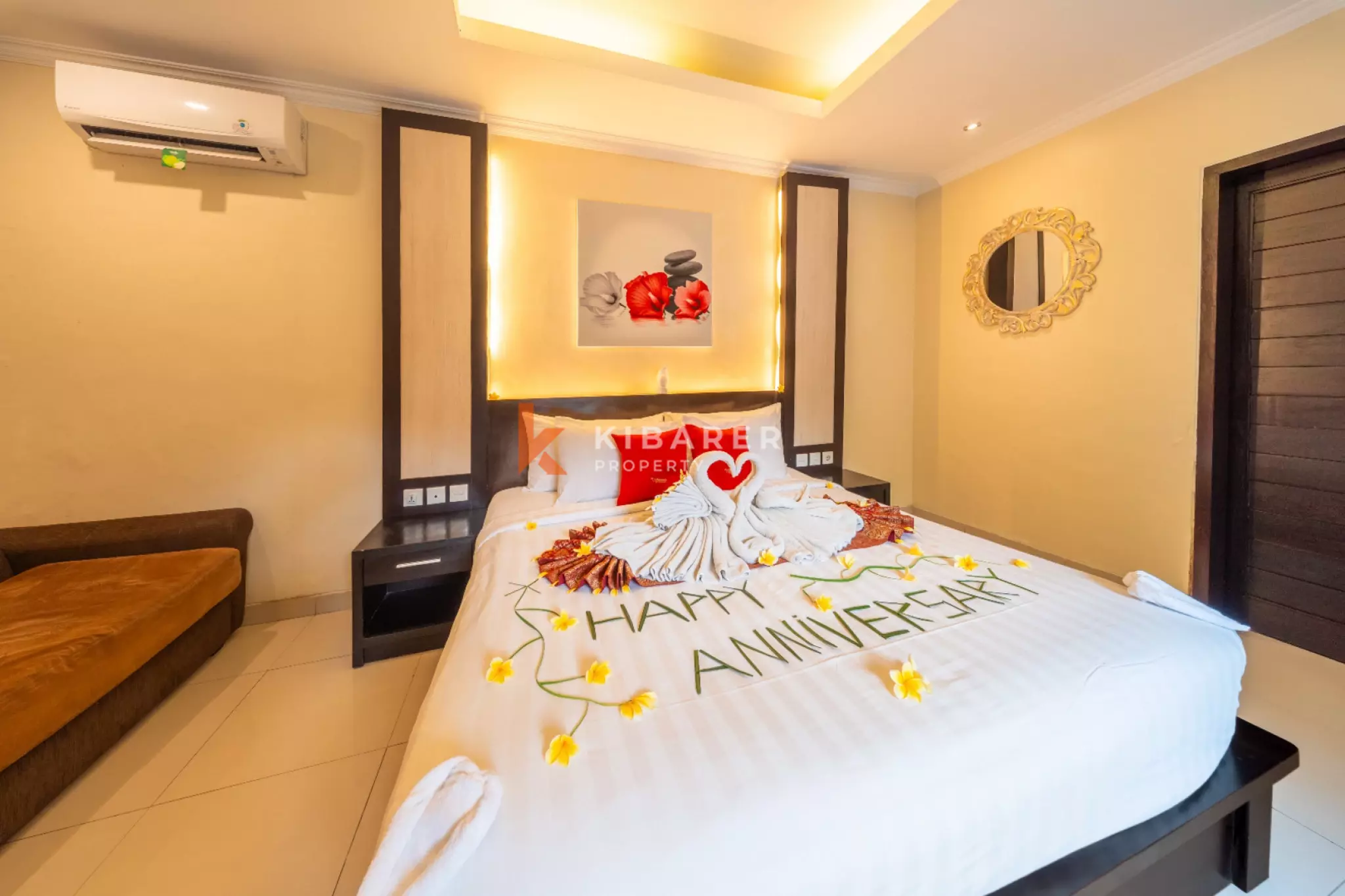 Intimate Two Bedroom Tropical Villa with Open Living & Pool in Seminyak