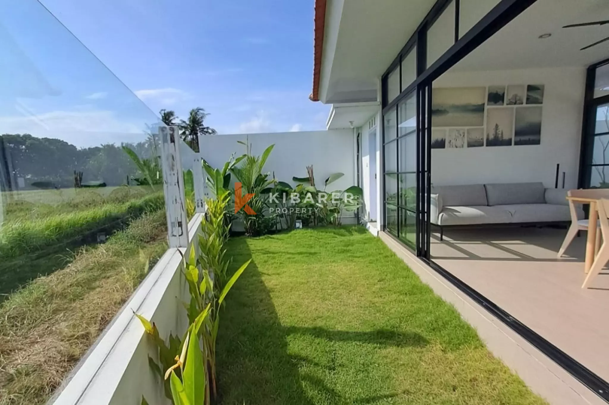 Fully Furnished Three-Bedrooms Enclosed Living Villa with Garden in Seseh