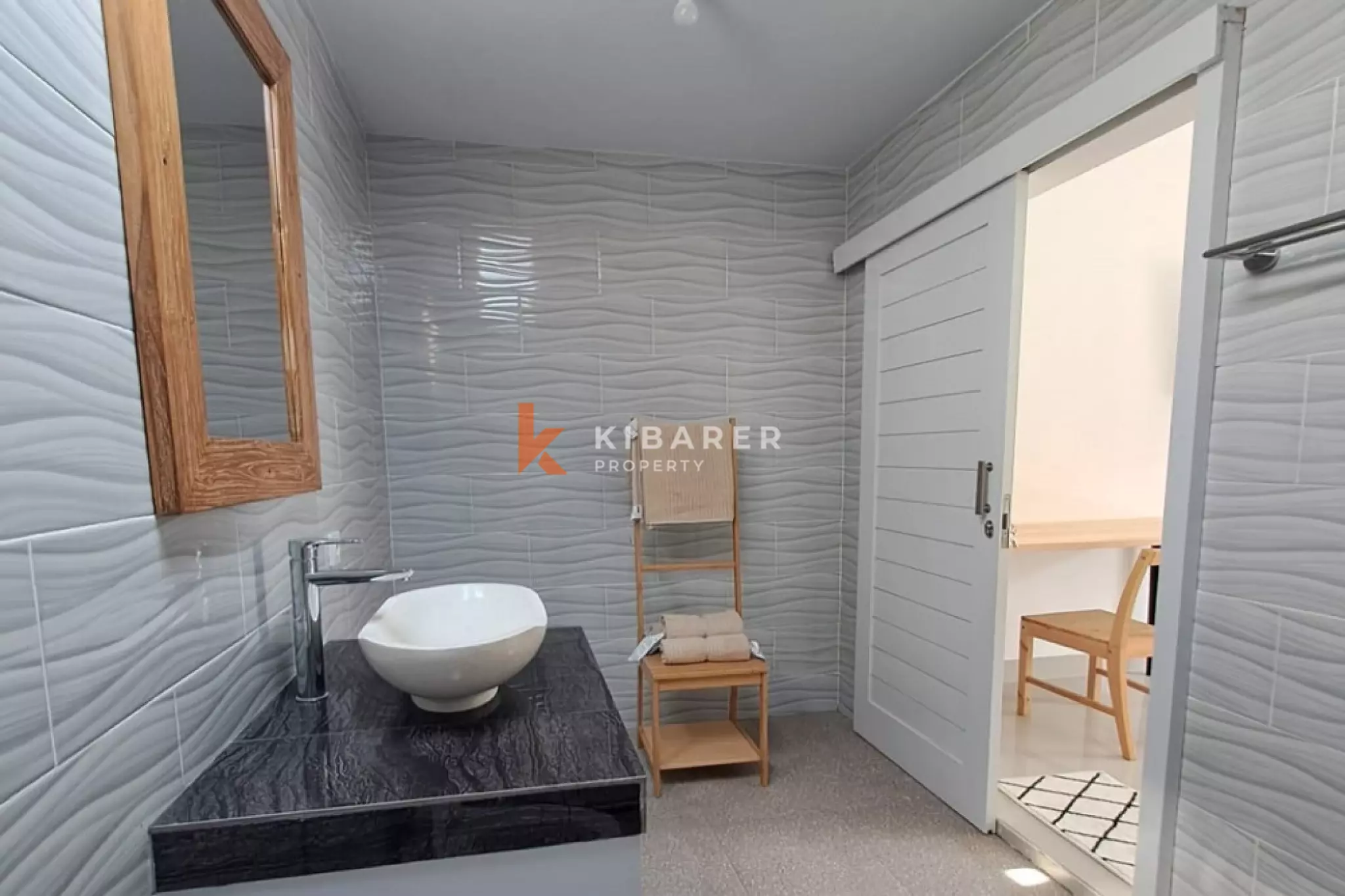 Fully Furnished Three-Bedrooms Enclosed Living Villa with Garden in Seseh