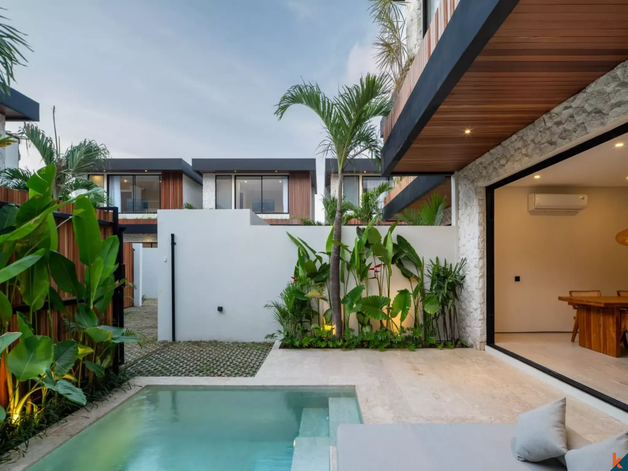 Vila Hak Sewa Satu Kamar Tidur Bergaya Dekat Pantai di Batu Bolong