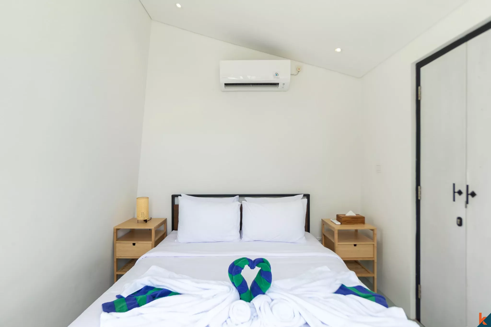 Vila Mewah Tropis Modern 2 Kamar Tidur dengan Kolam Renang Pribadi di Berawa