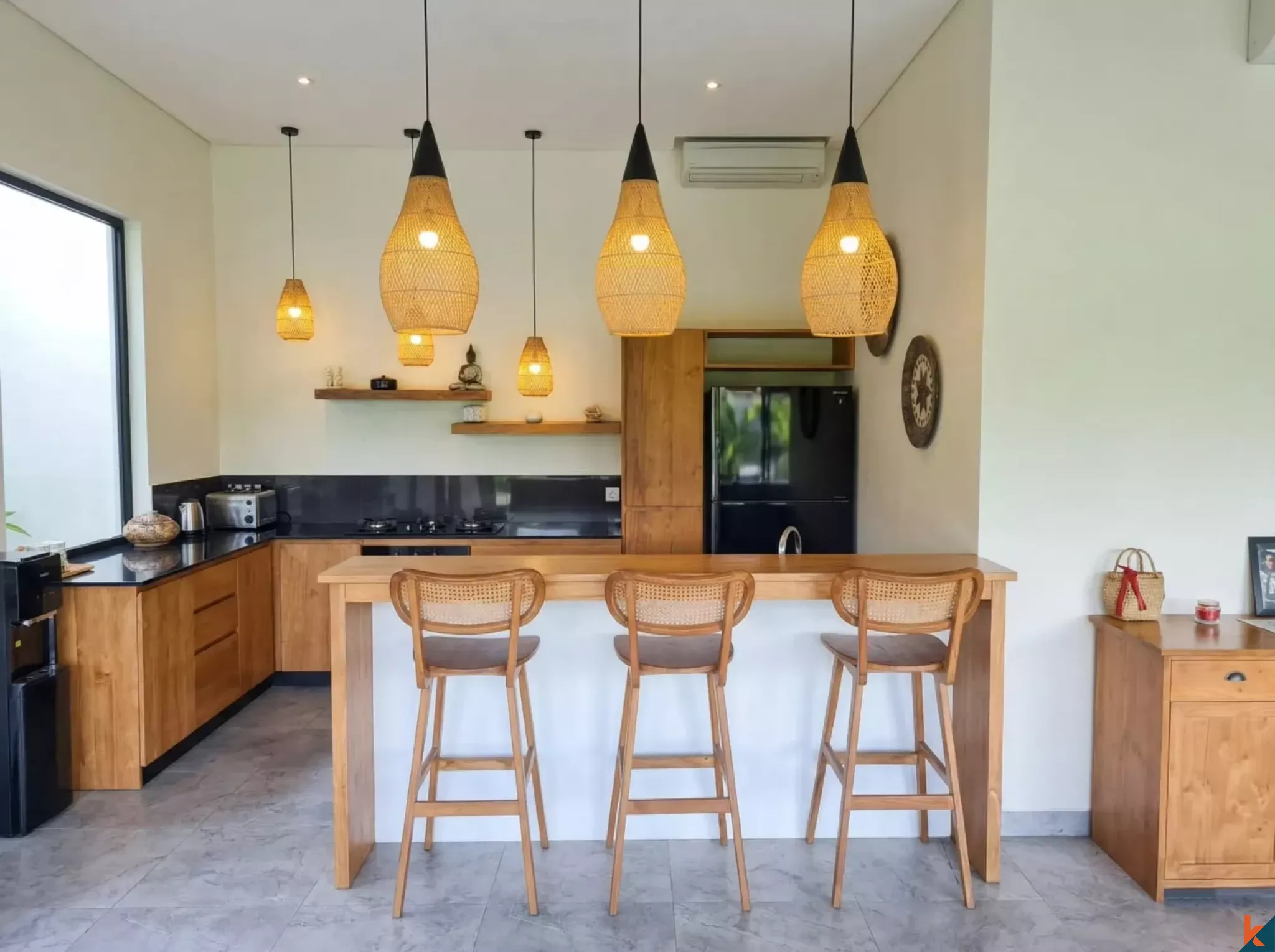 Rumah Tamu Bergaya yang Menawan dengan Pemandangan Sawah di Ubud yang Tenang