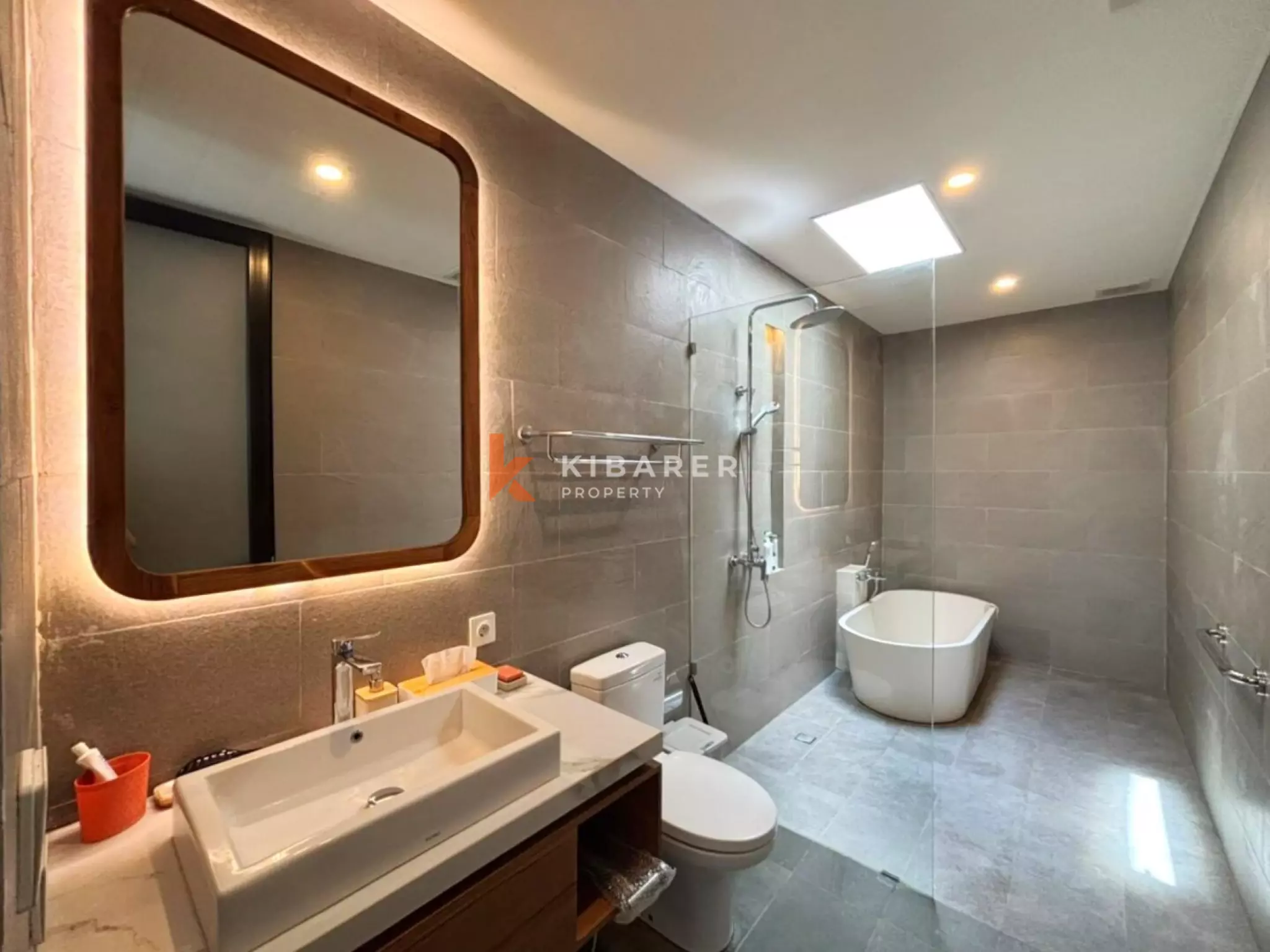 Elegant Three Bedroom Villa in Peaceful Tumbak Bayuh