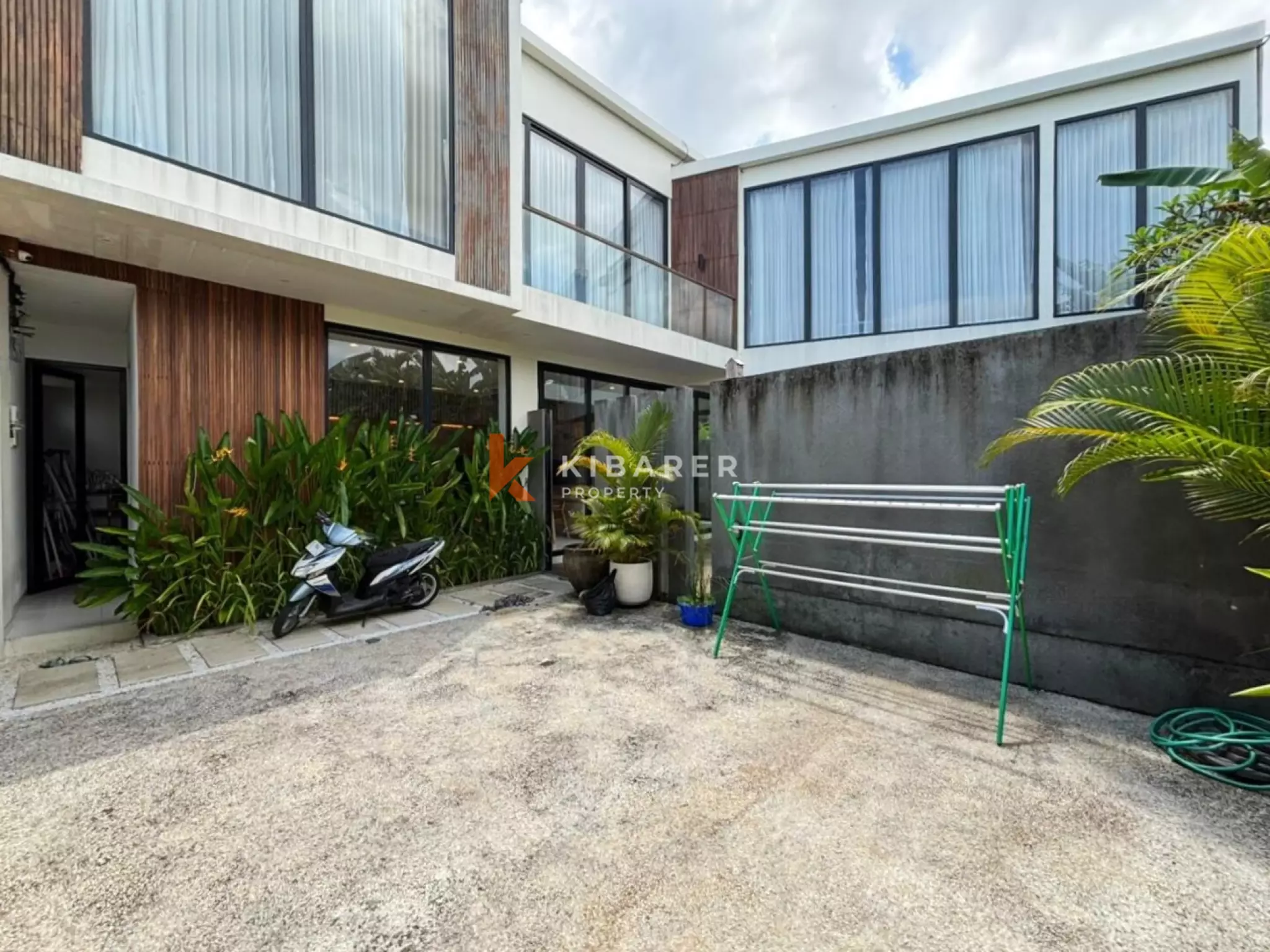 Elegant Three Bedroom Villa in Peaceful Tumbak Bayuh