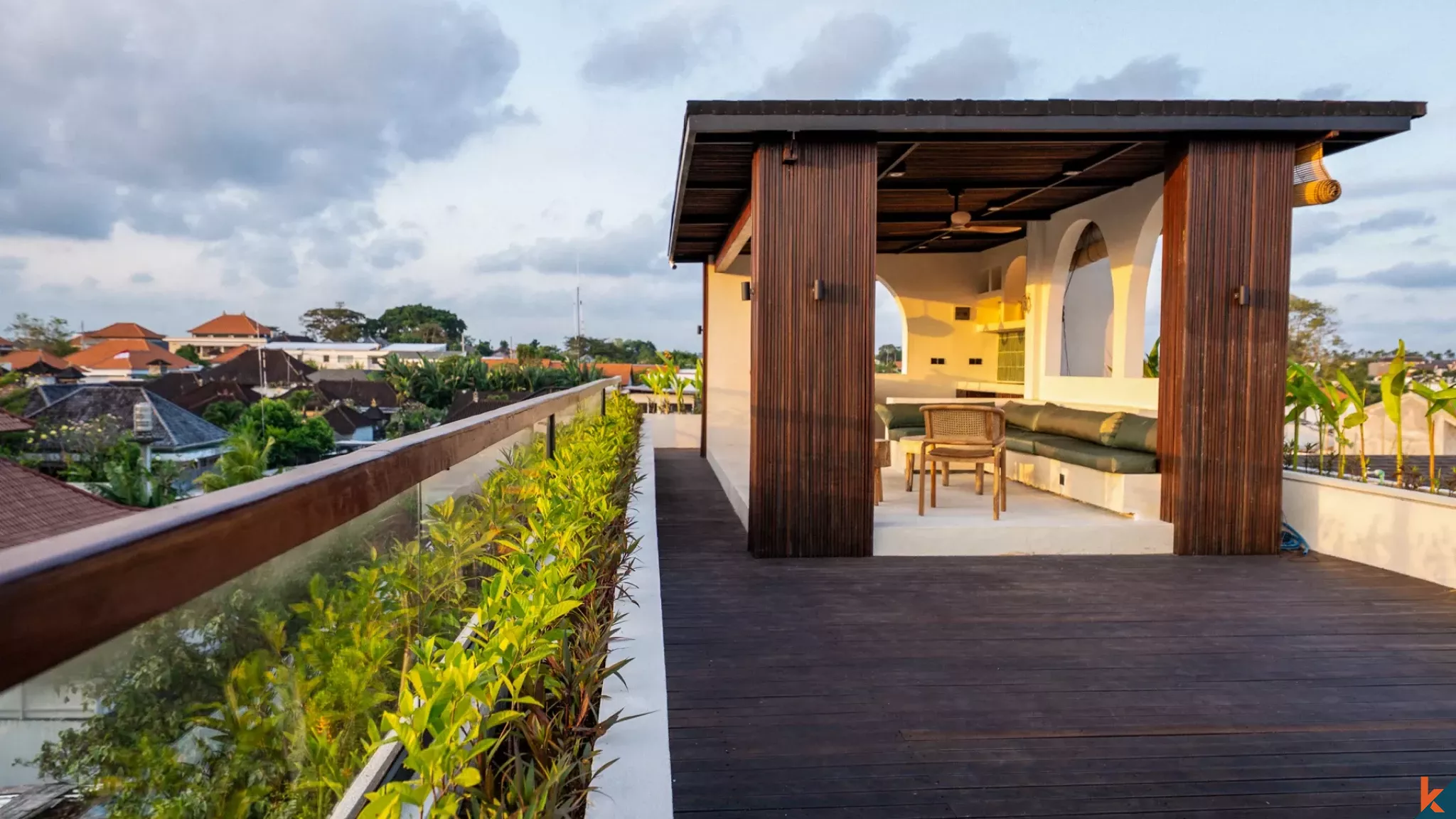 Perfect multi level three bedroom leasehold property in Padang Linjong