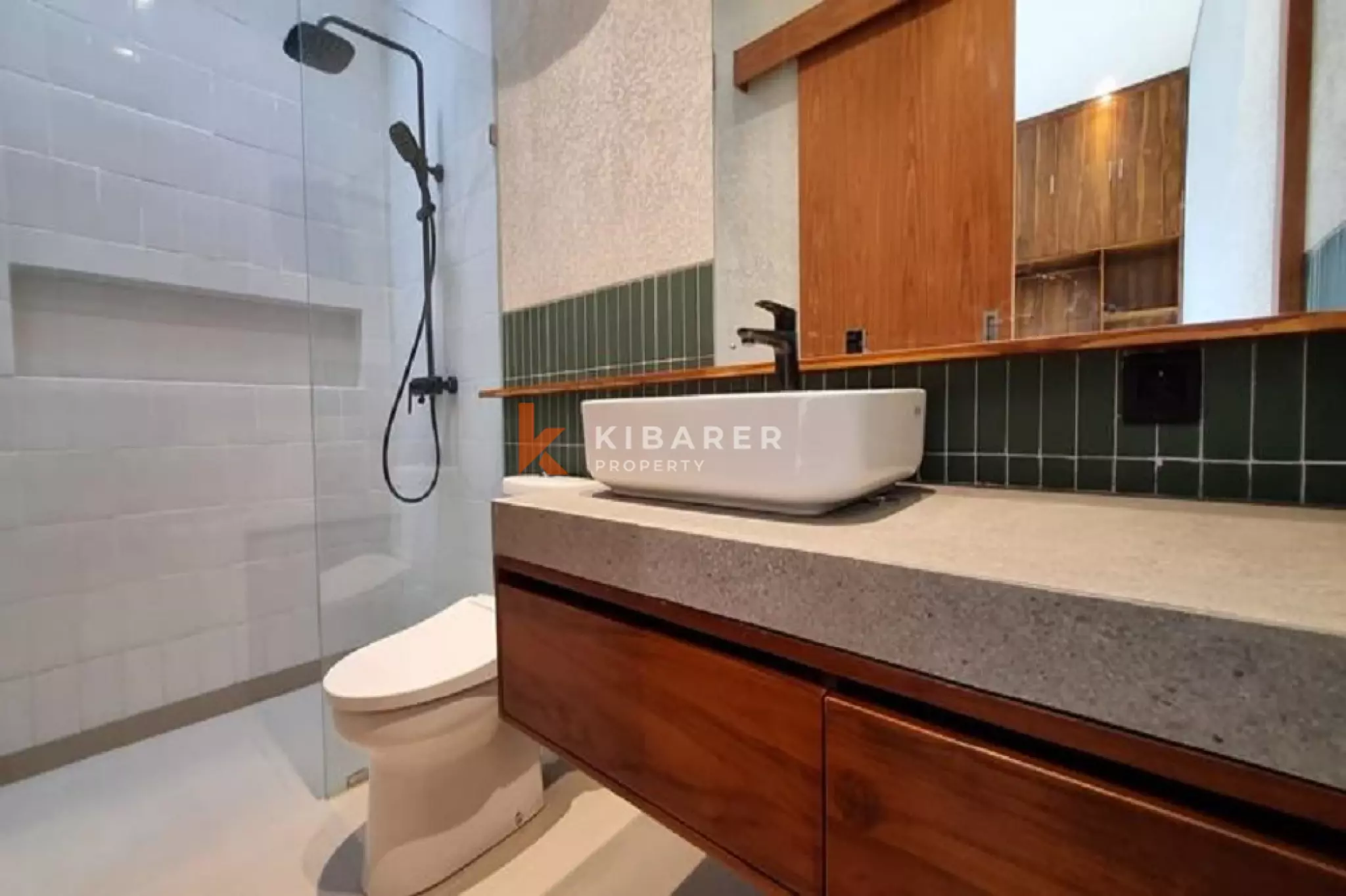 Convenient Two-Bedrooms Open Living Villa in Seminyak Area