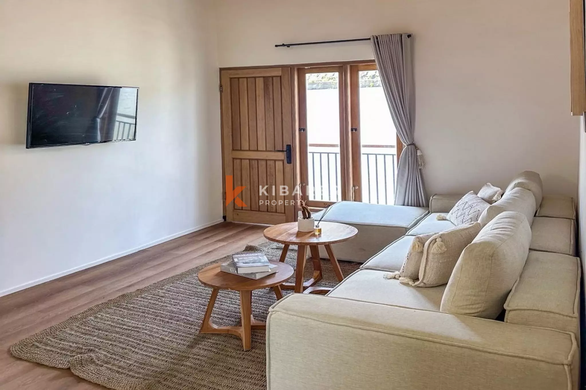 Vila Tamu Tertutup Tiga Kamar Tidur Bergaya Mediterania Di Berawa