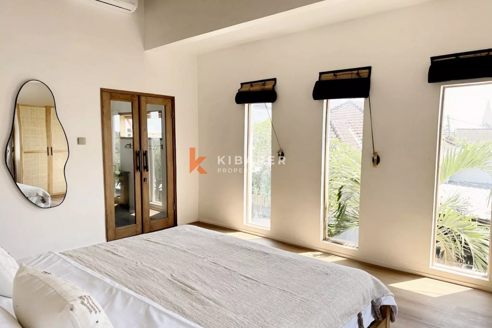 Vila Tamu Tertutup Tiga Kamar Tidur Bergaya Mediterania Di Berawa