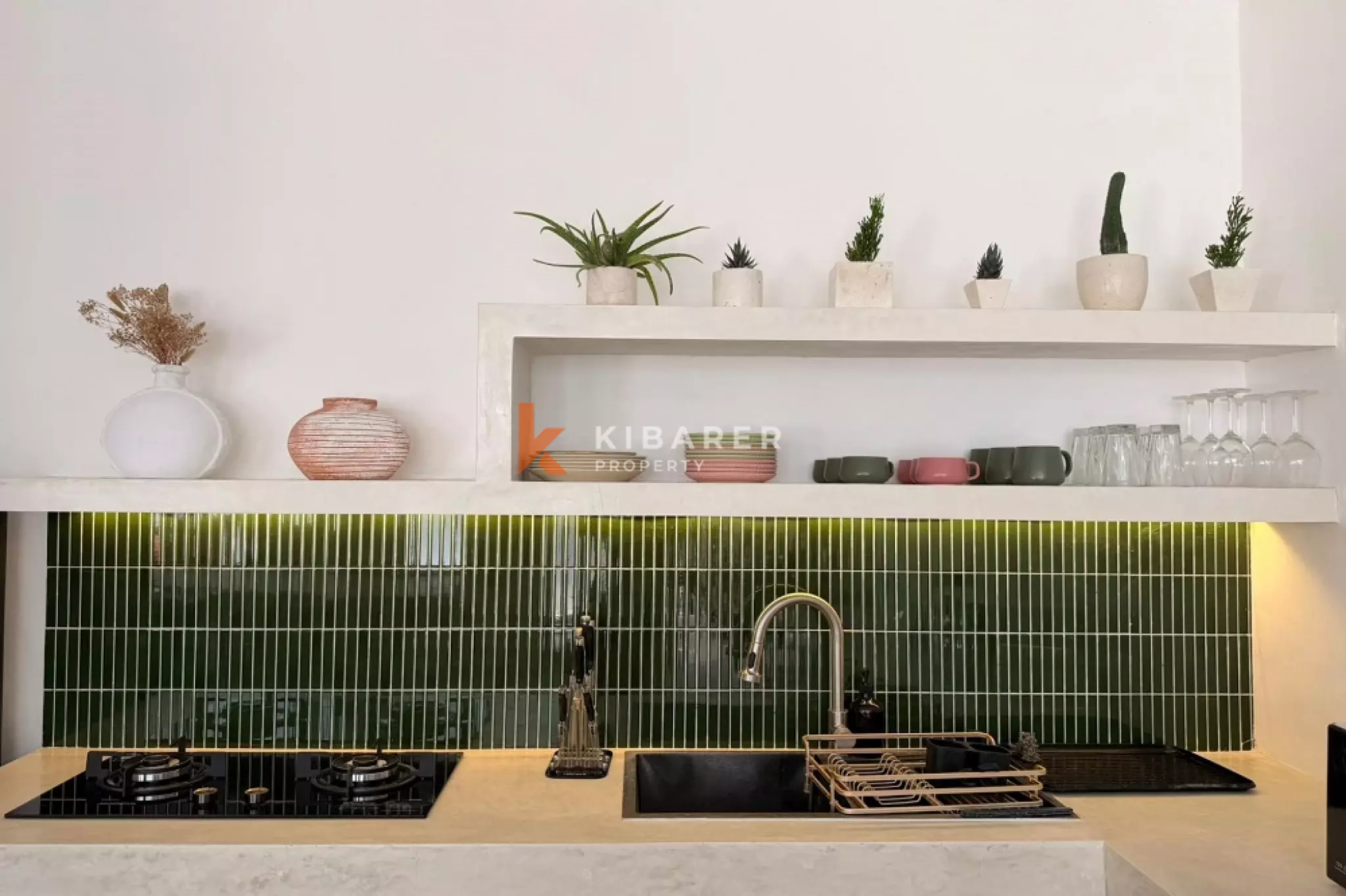 Vila Tamu Tertutup Tiga Kamar Tidur Bergaya Mediterania Di Berawa