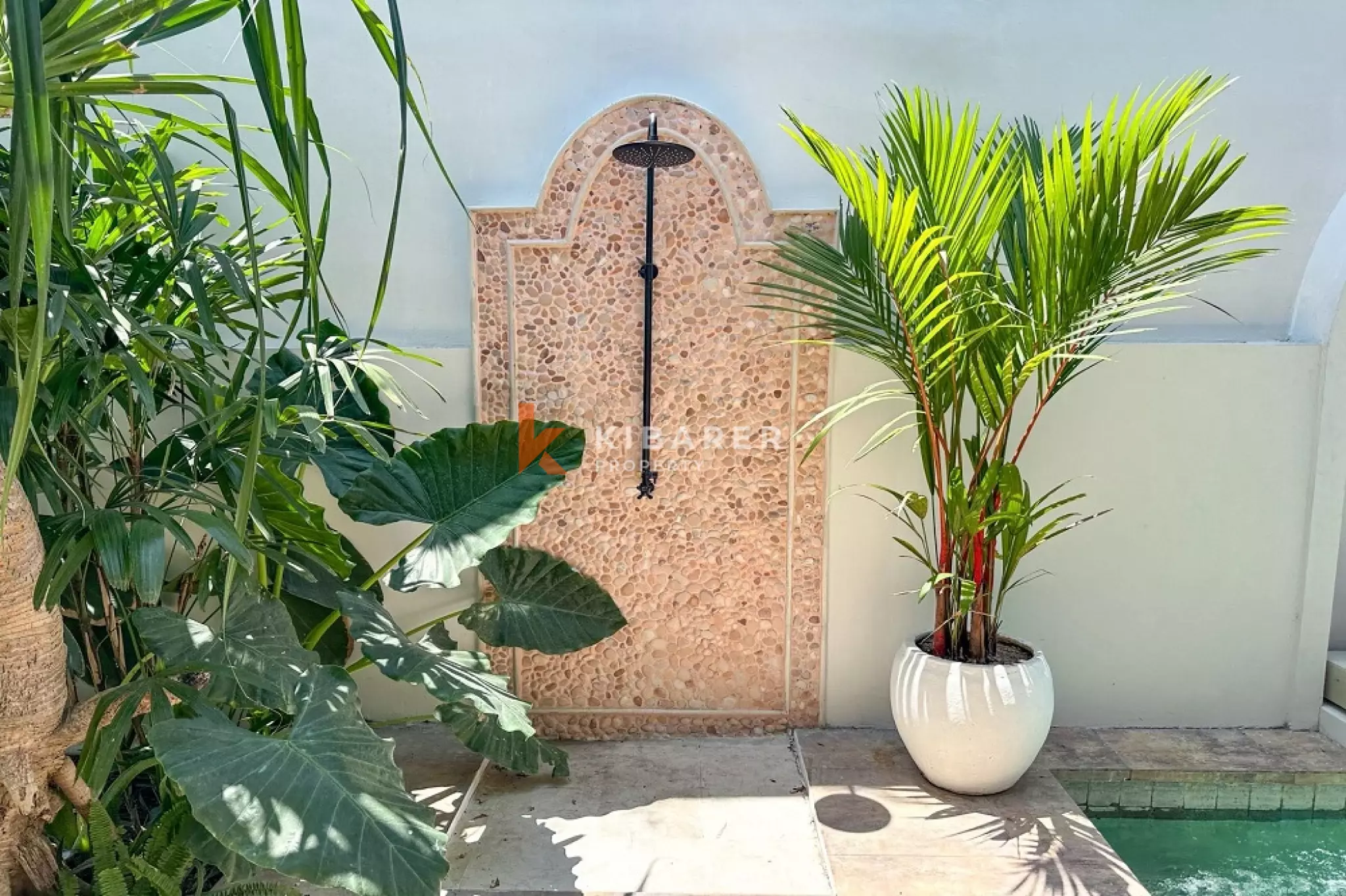 Vila Tamu Tertutup Tiga Kamar Tidur Bergaya Mediterania Di Berawa