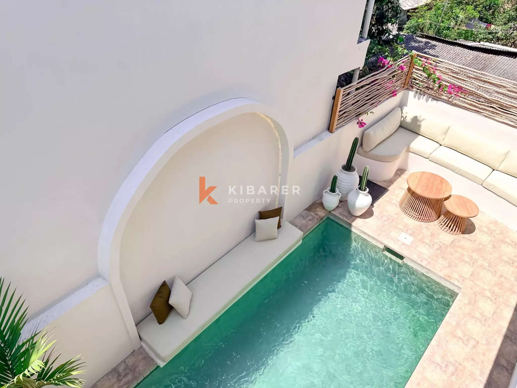 Vila Tamu Tertutup Tiga Kamar Tidur Bergaya Mediterania Di Berawa