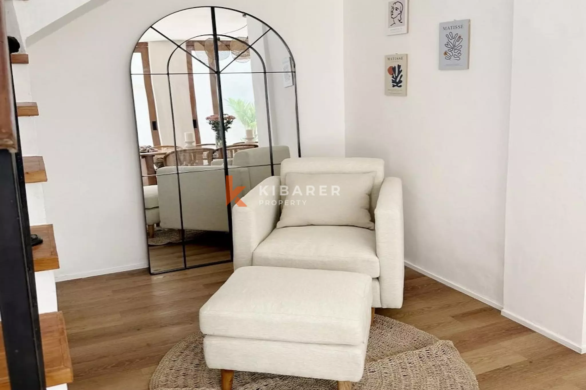 Vila Tamu Tertutup Tiga Kamar Tidur Bergaya Mediterania Di Berawa