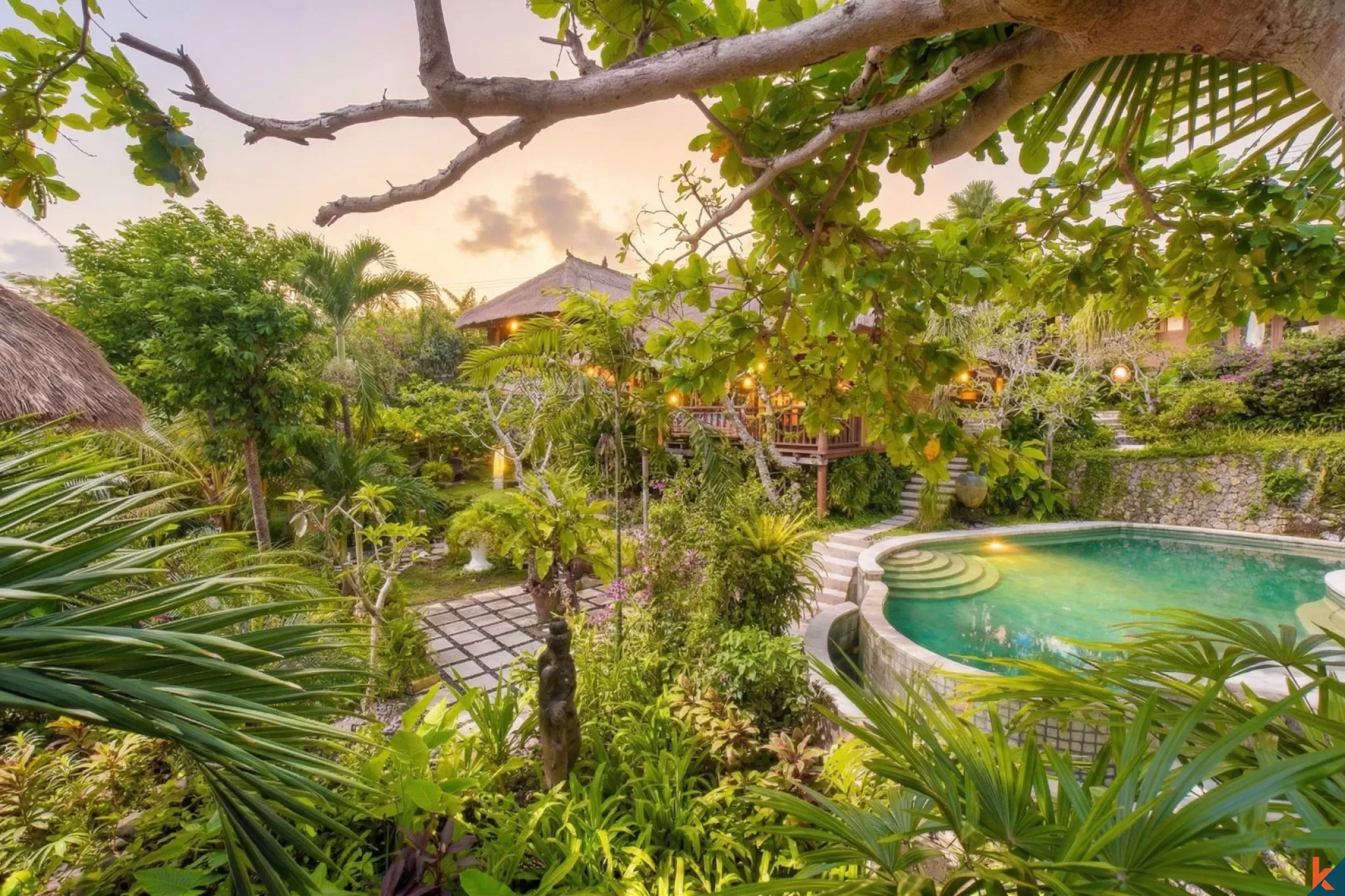 Spacious Traditional Family Villa for Sale in Bukit – Jimbaran