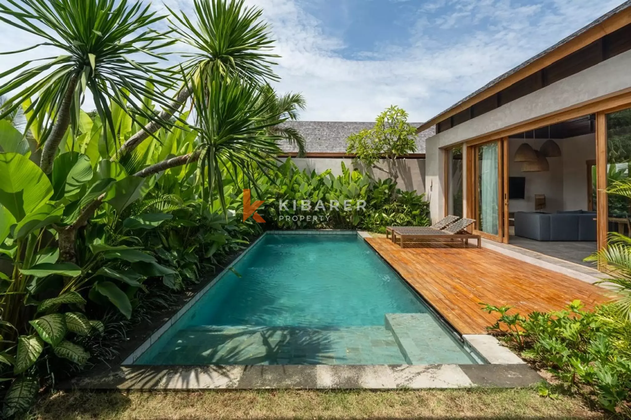 Beachside Modern Two-Bedrooms Villa in Seseh