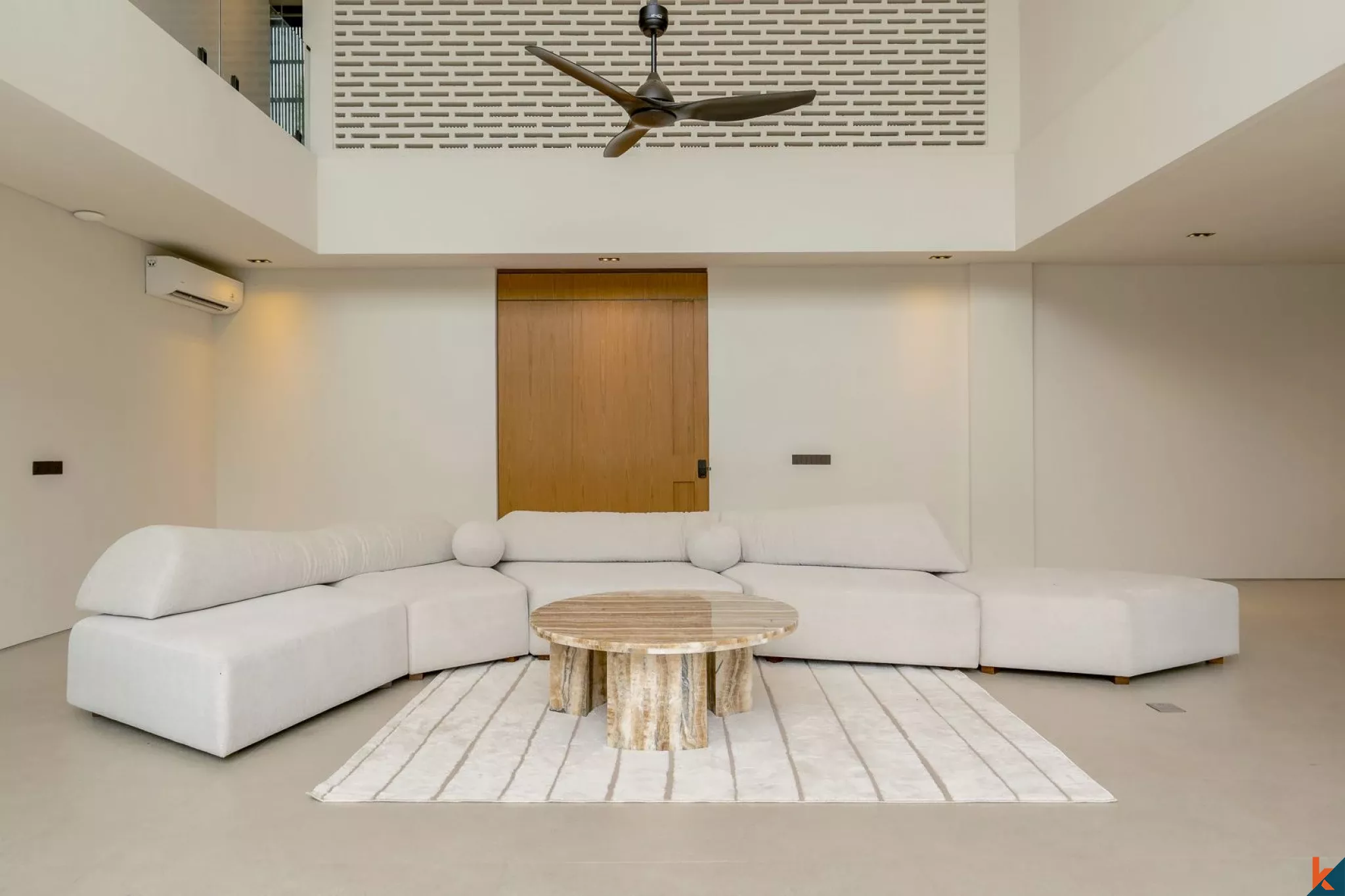 Luxury Modern Four Bedroom Leasehold Villa in Seminyak