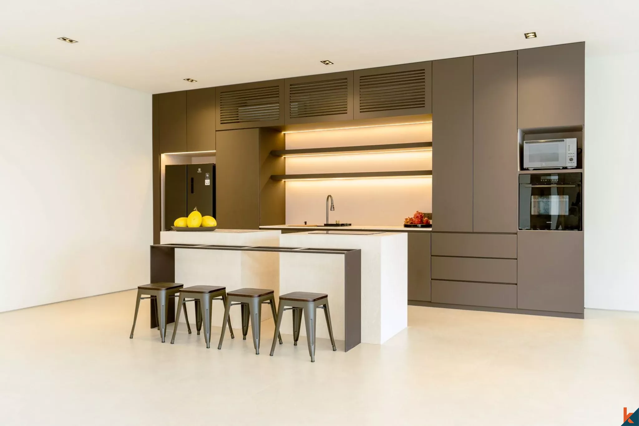 Luxury Modern Four Bedroom Leasehold Villa in Seminyak