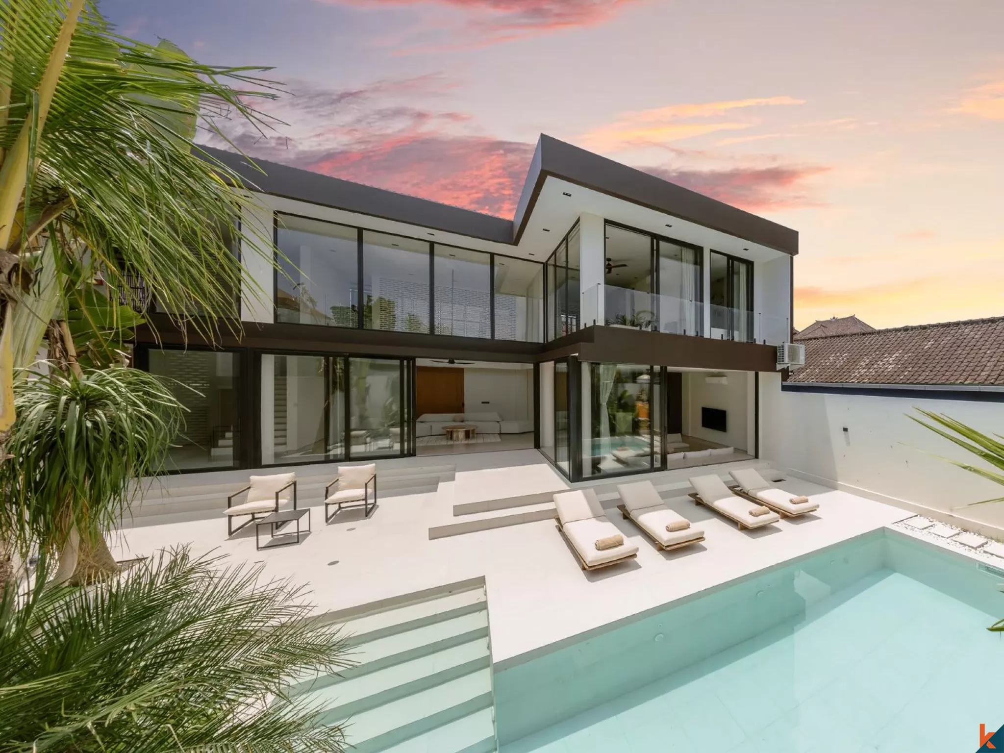 Luxury Modern Four Bedroom Leasehold Villa in Seminyak