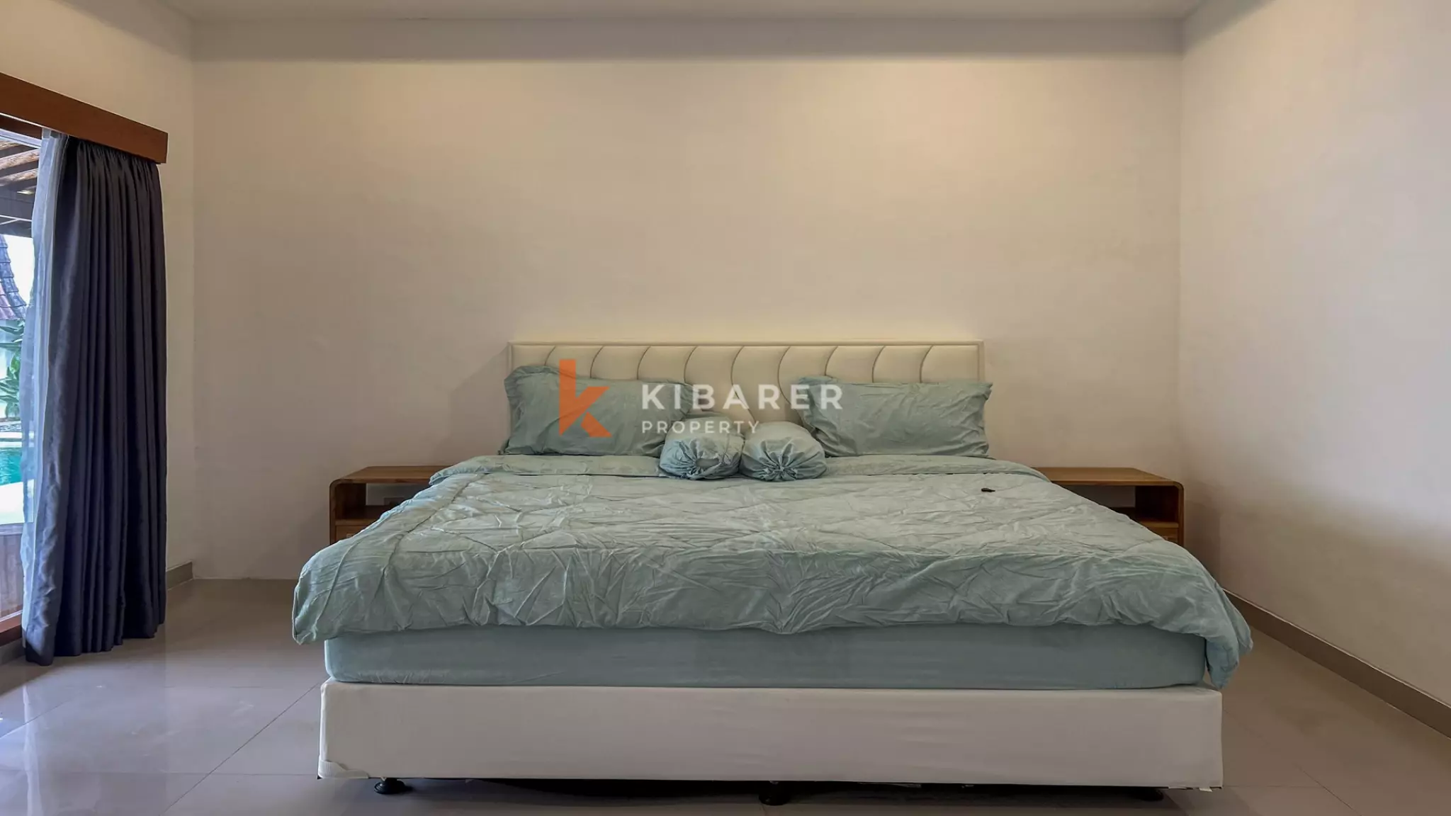 Serene Tropical Three-Bedroom Villa with Spacious Garden and Private Pool in Cemagi