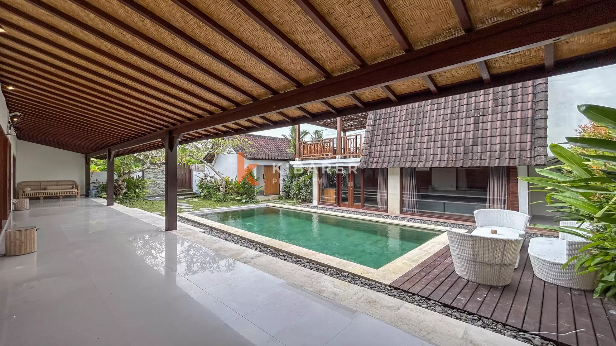 Serene Tropical Three-Bedroom Villa with Spacious Garden and Private Pool in Cemagi