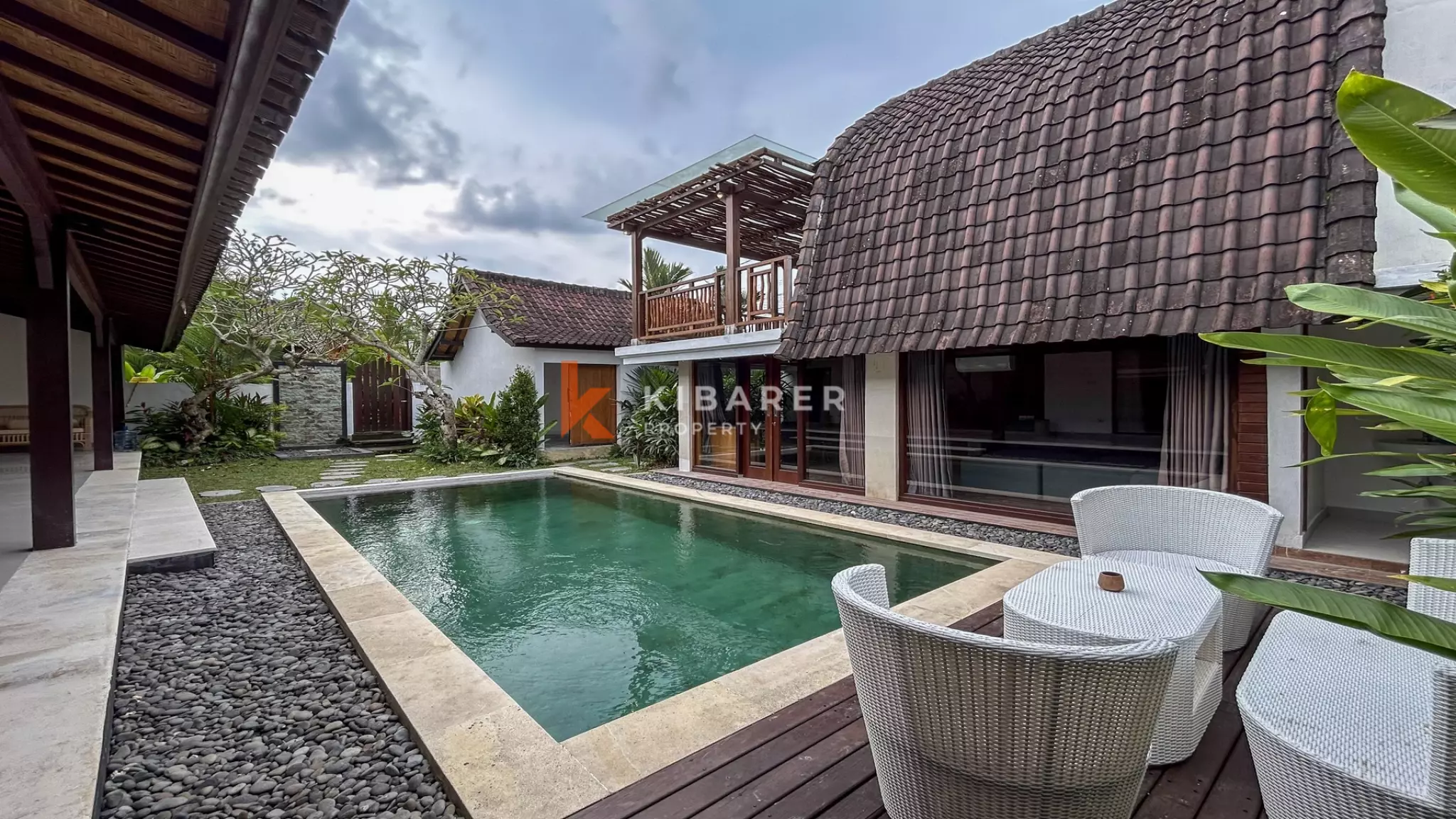 Serene Tropical Three-Bedroom Villa with Spacious Garden and Private Pool in Cemagi