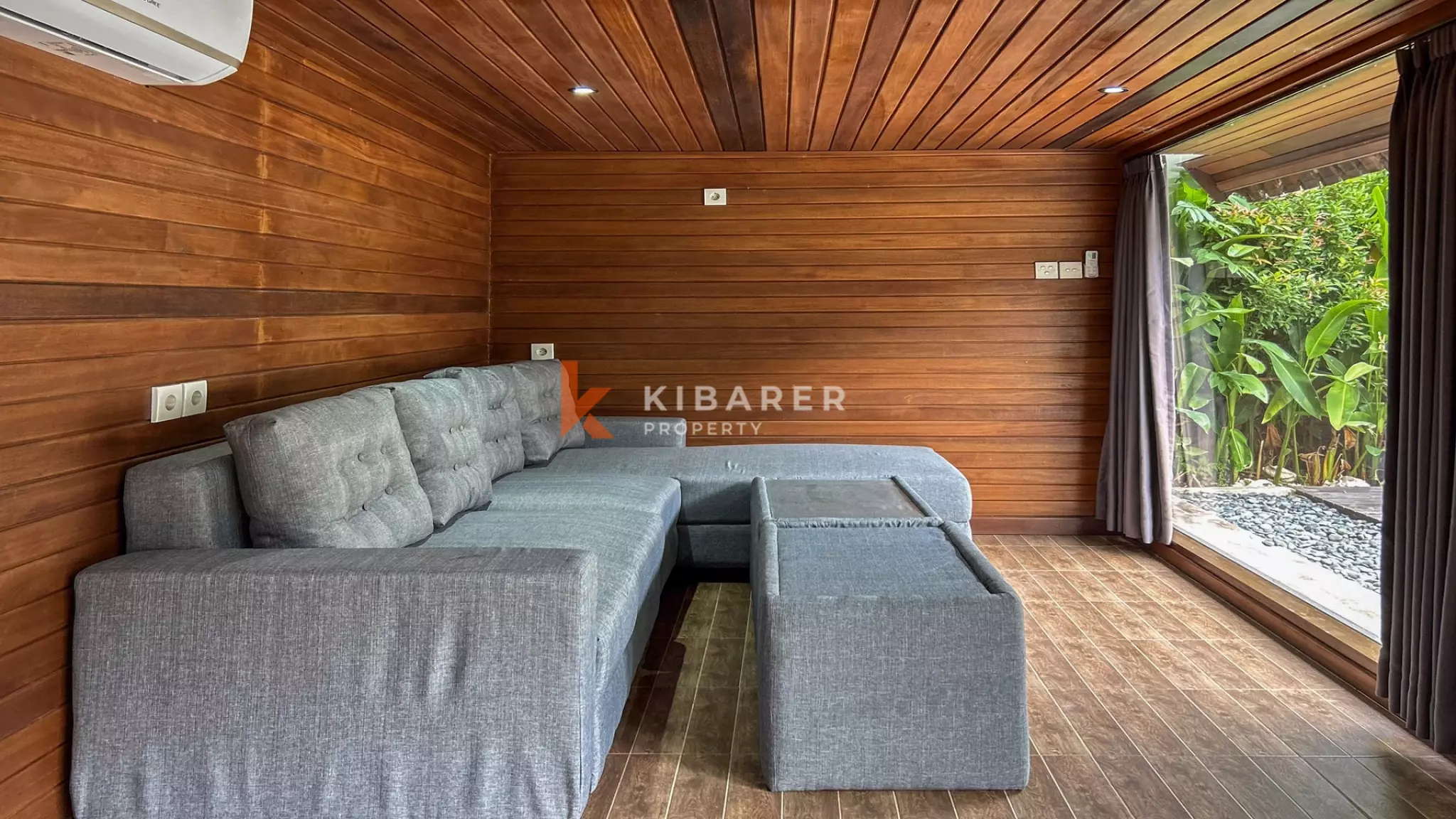 Serene Tropical Three-Bedroom Villa with Spacious Garden and Private Pool in Cemagi