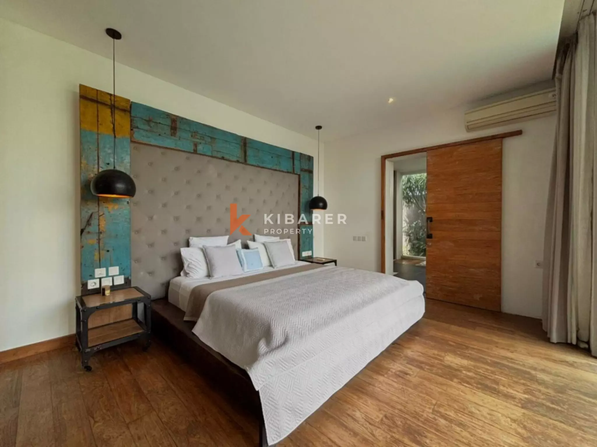 Modern Elegant Three Bedroom Villa with Mezzanine Retreat Overlooking Rice Fields in Cemagi