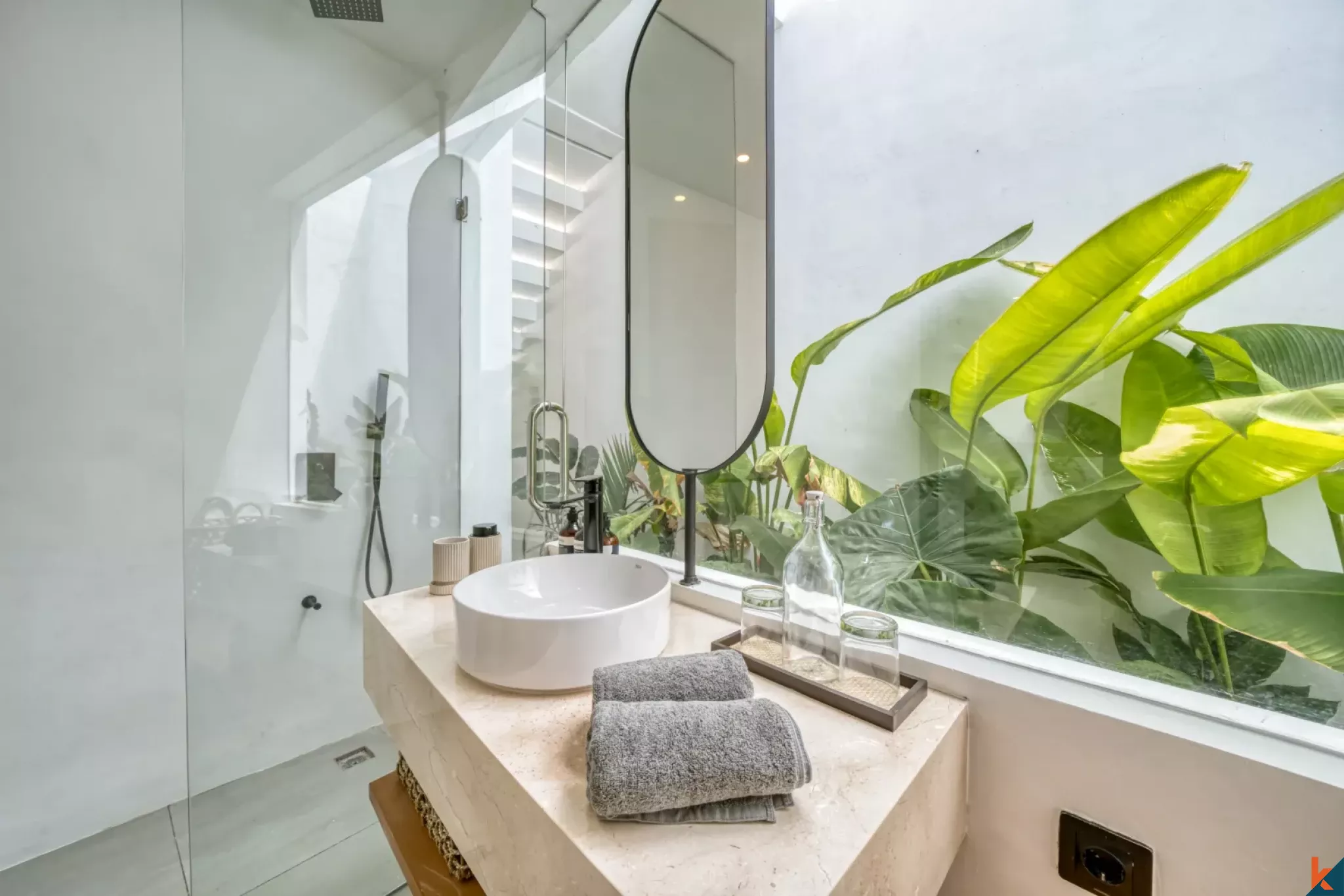 Brand New Private One Bedroom Villa for Lease in Balangan