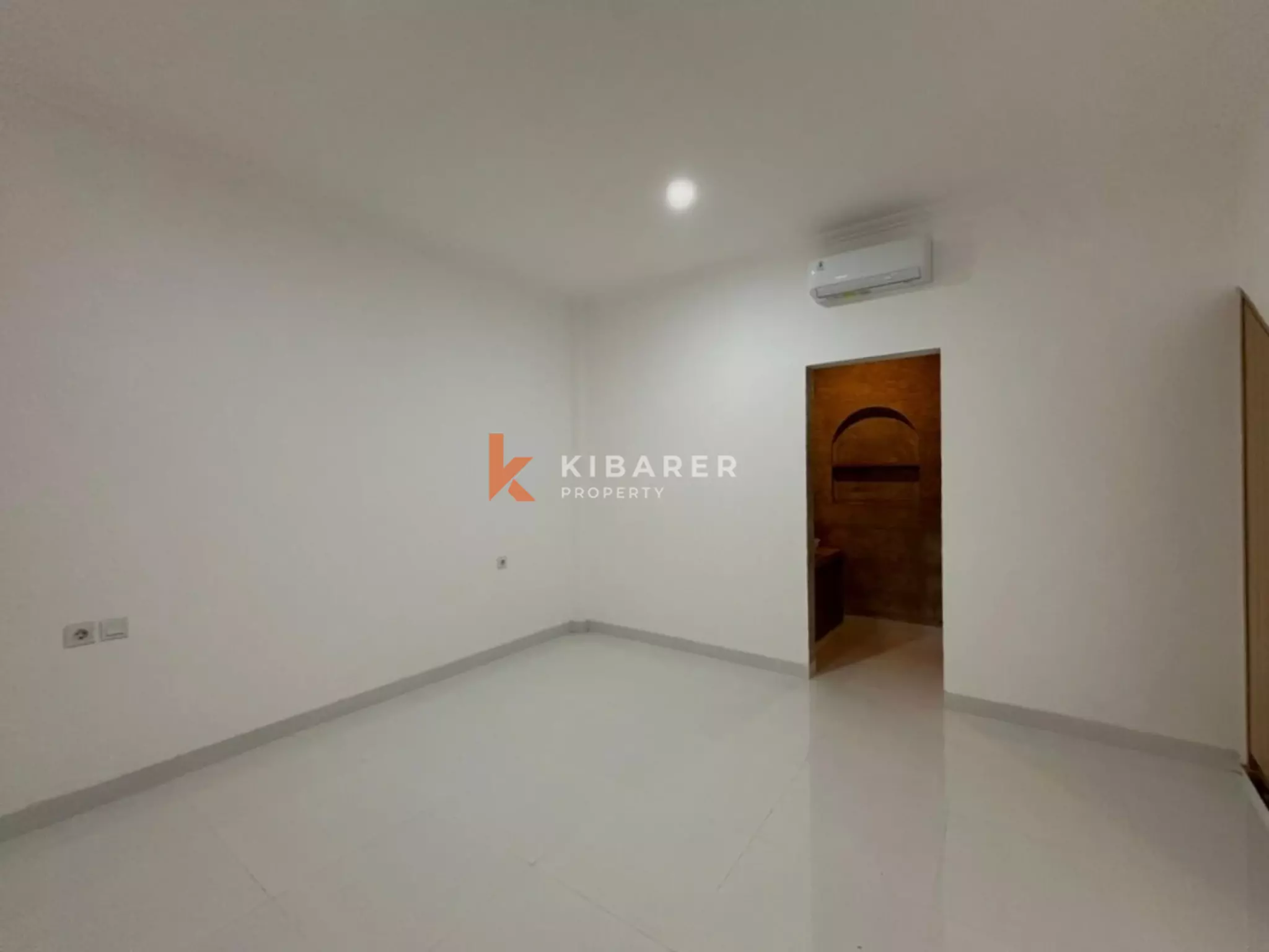 Villa abordable de 3 chambres non meublée à Kerobokan