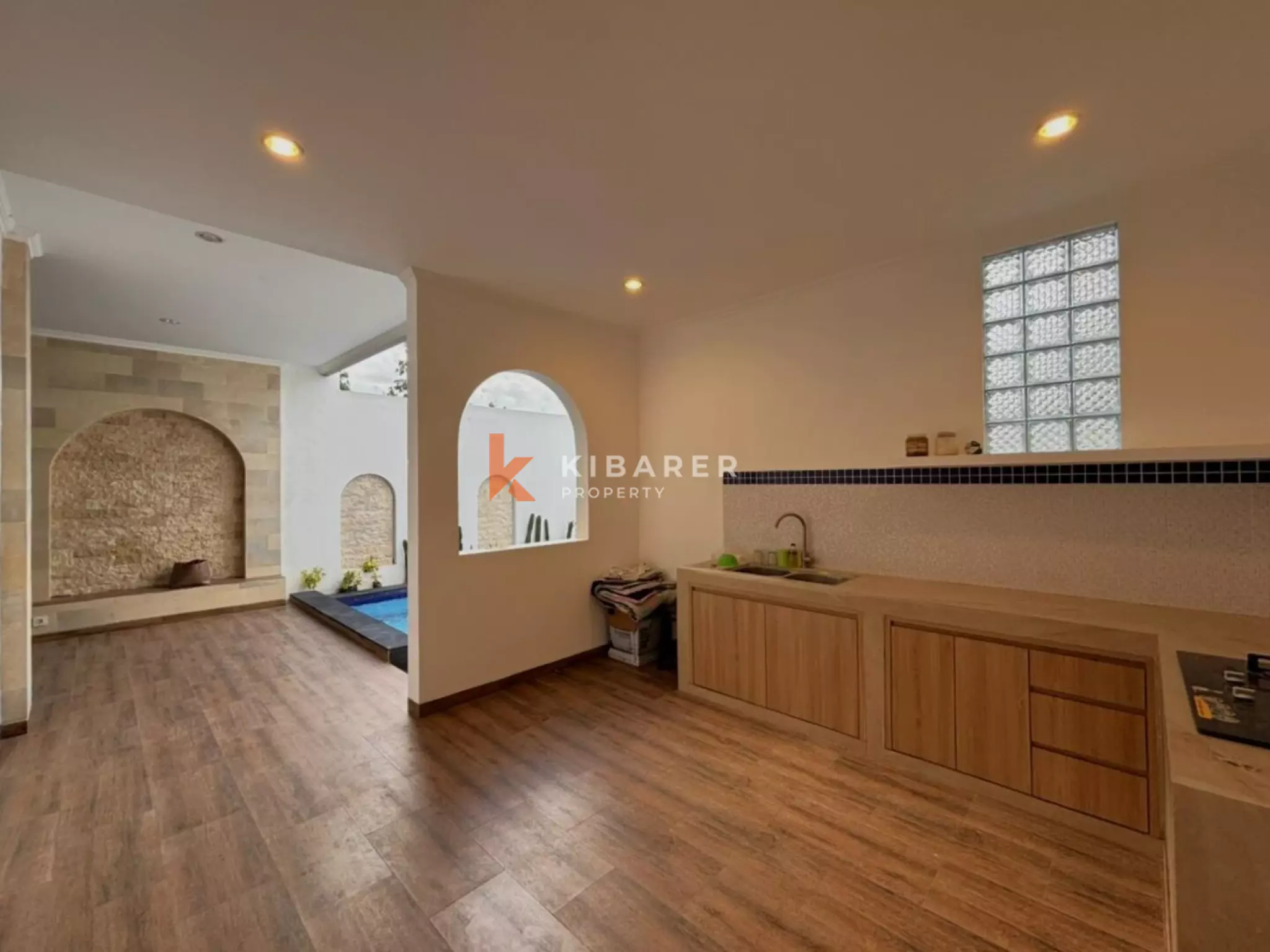 Villa abordable de 3 chambres non meublée à Kerobokan