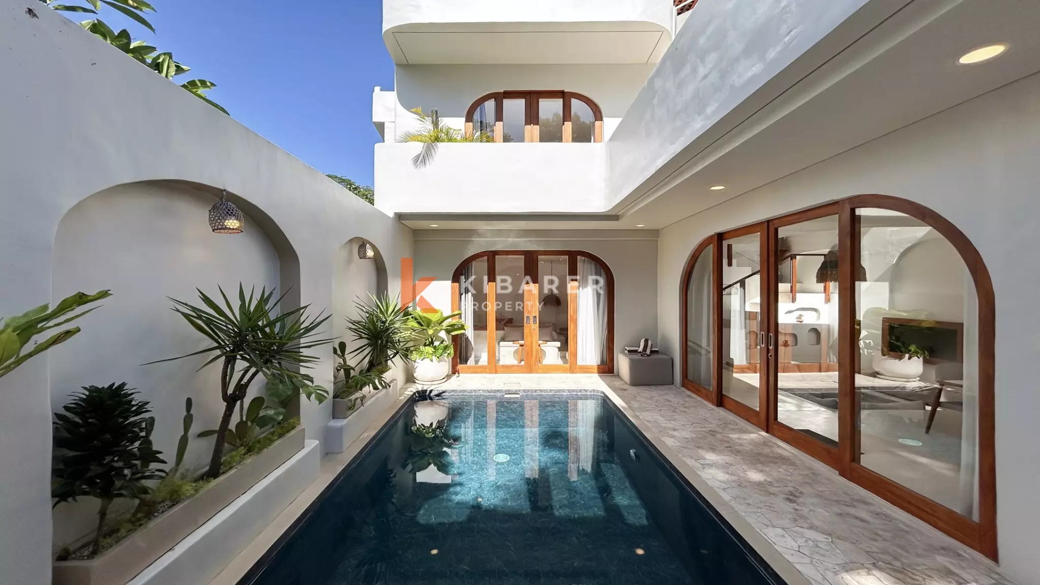 Mediterranean-Style Two-Bedroom Villa with Rooftop and Pool in Canggu
