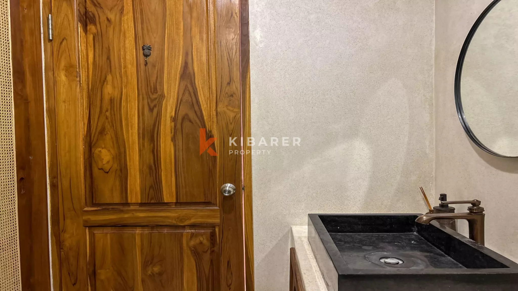 Mediterranean-Style Two-Bedroom Villa with Rooftop and Pool in Canggu